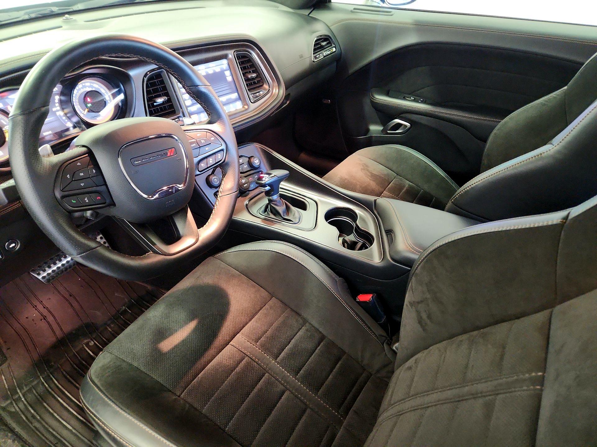 Thumbnail: 2020 Dodge Challenger - 11