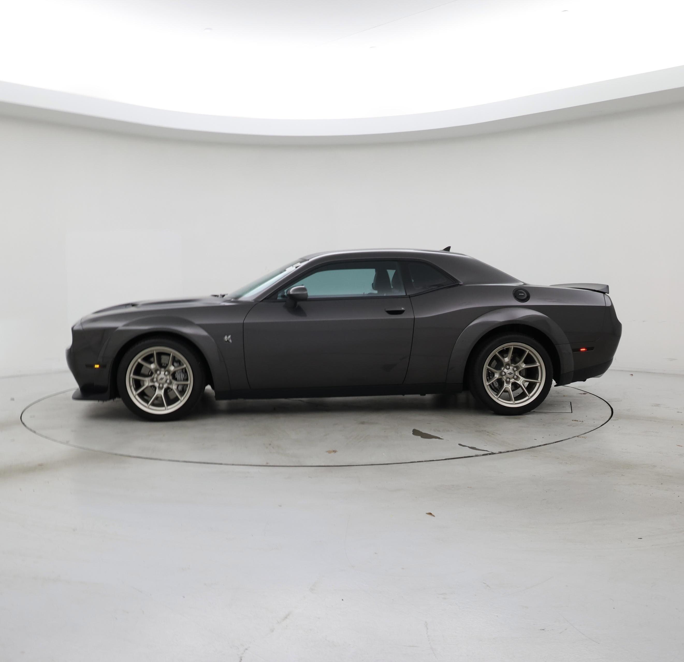 Thumbnail: 2020 Dodge Challenger - 3