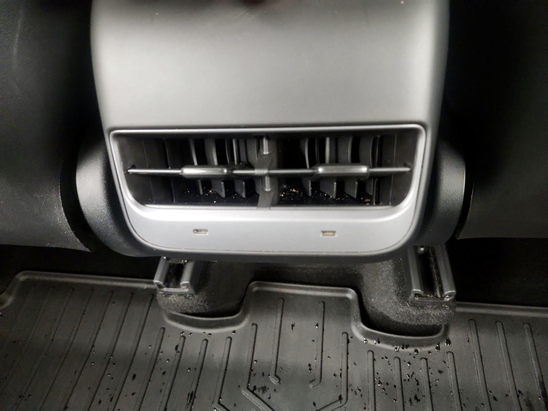 Thumbnail: 2022 Tesla Model Y - 19