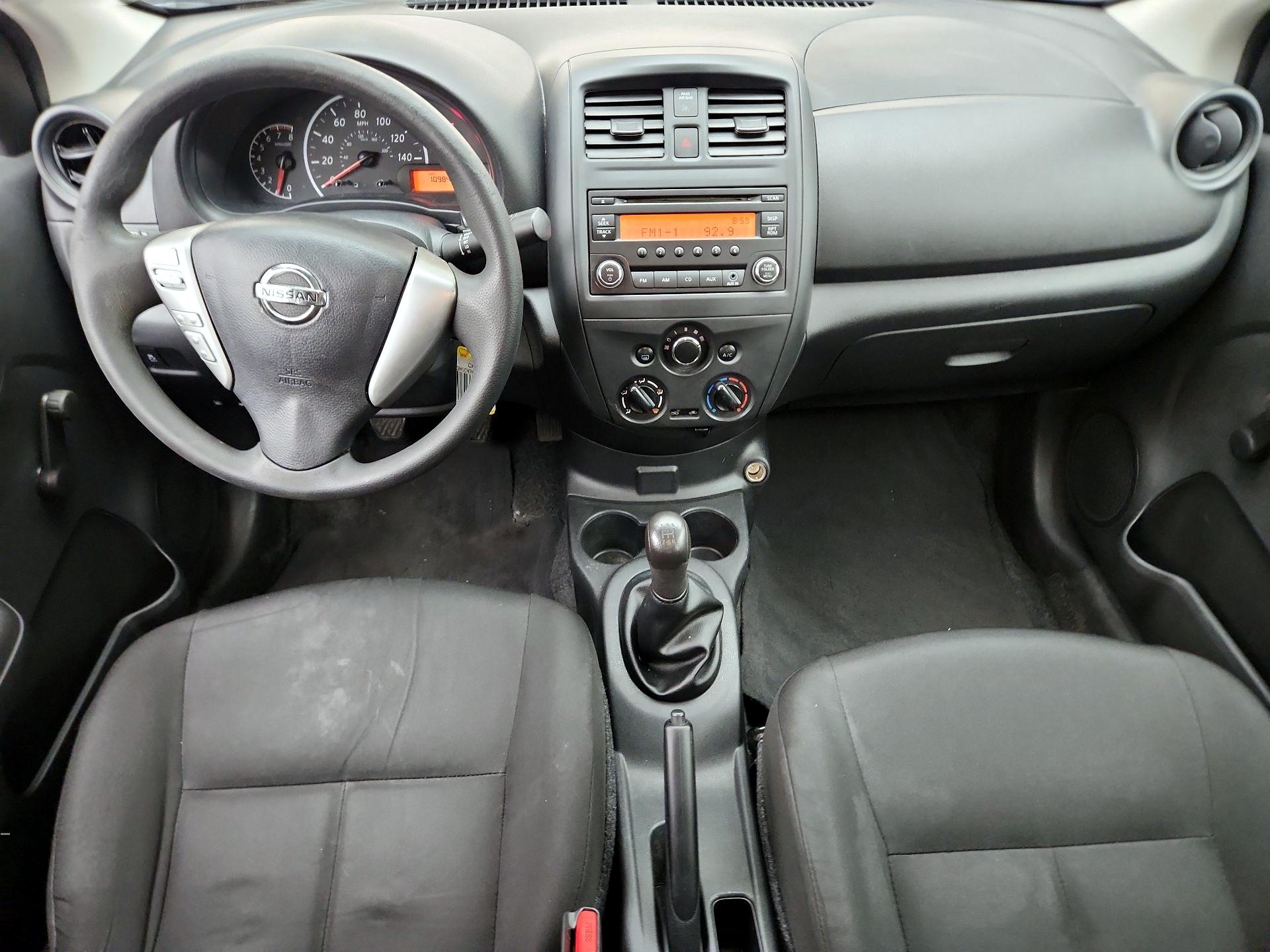 Thumbnail: 2017 Nissan Versa - 9