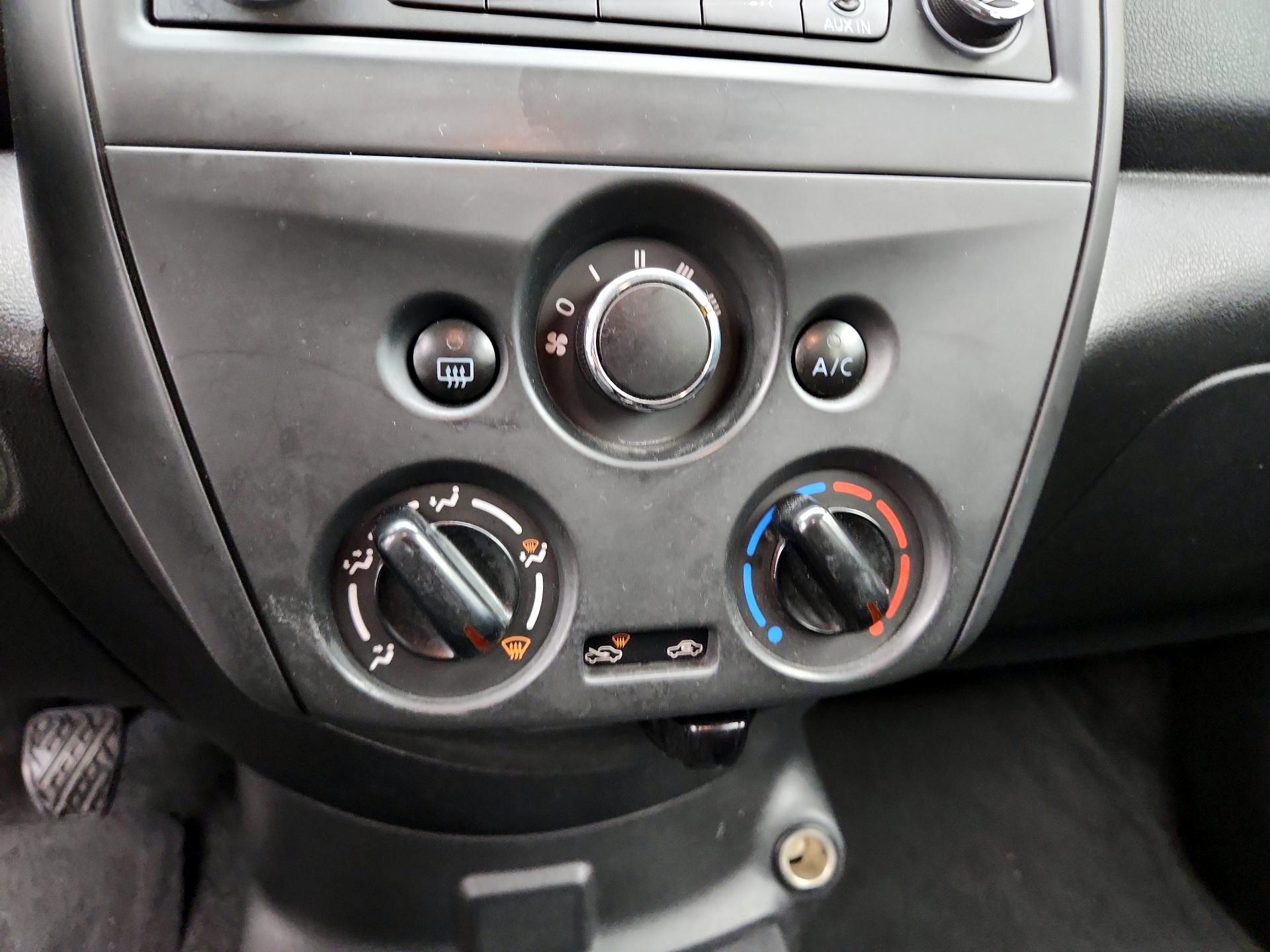 Thumbnail: 2017 Nissan Versa - 15