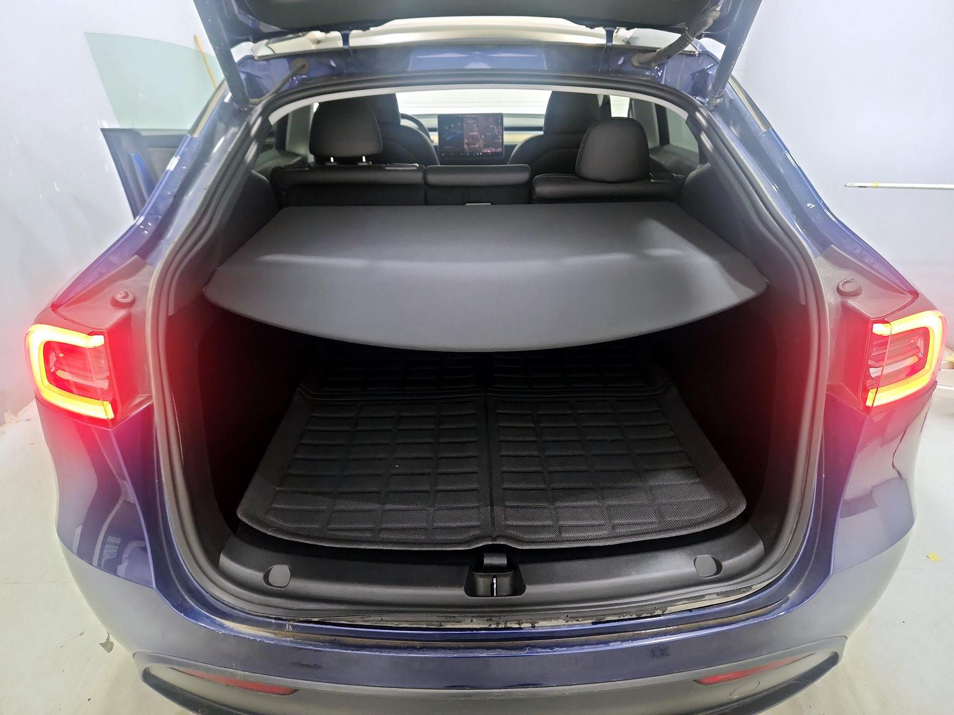 Thumbnail: 2023 Tesla Model Y - 20