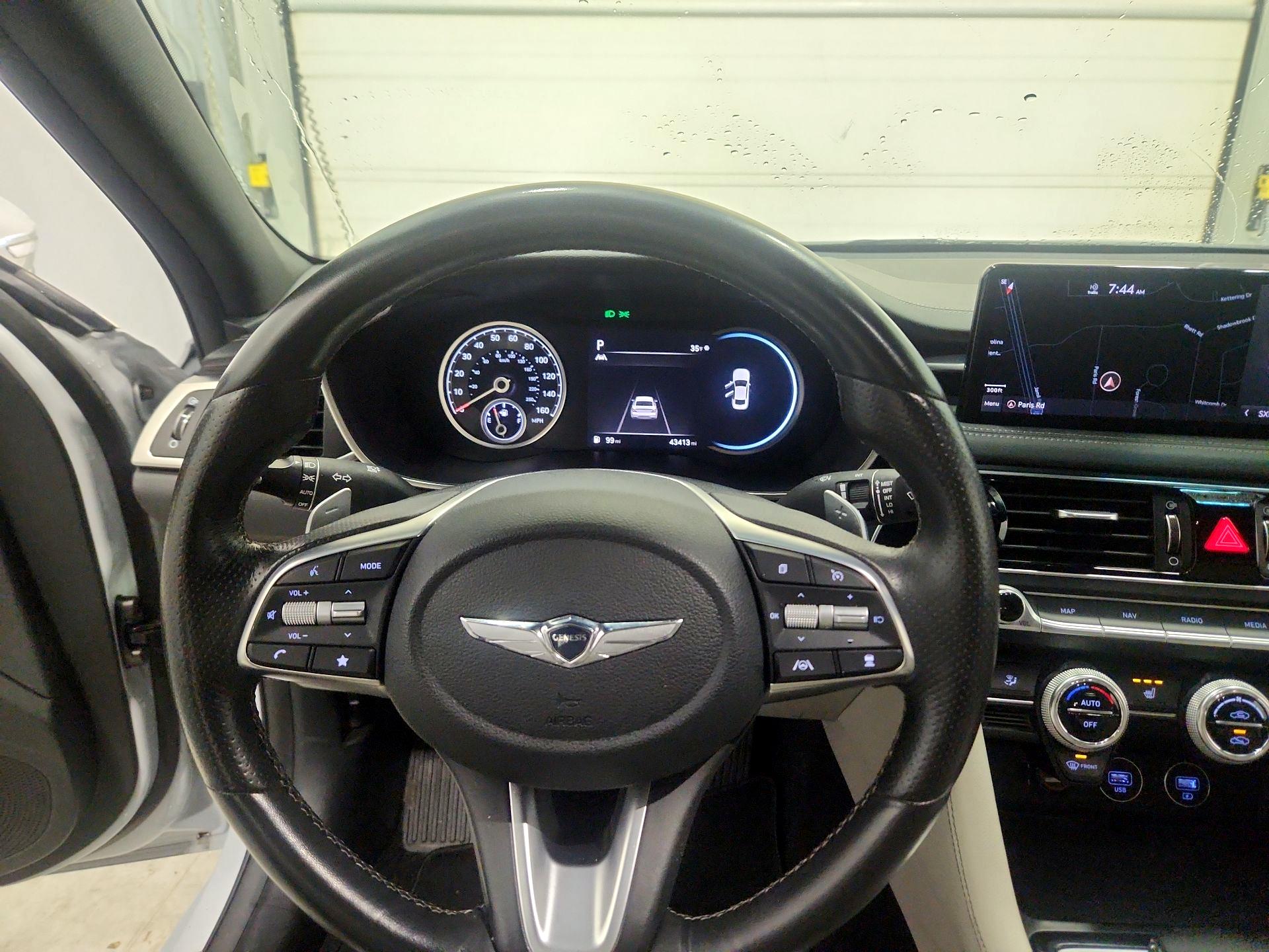 Thumbnail: 2022 Genesis G70 - 10