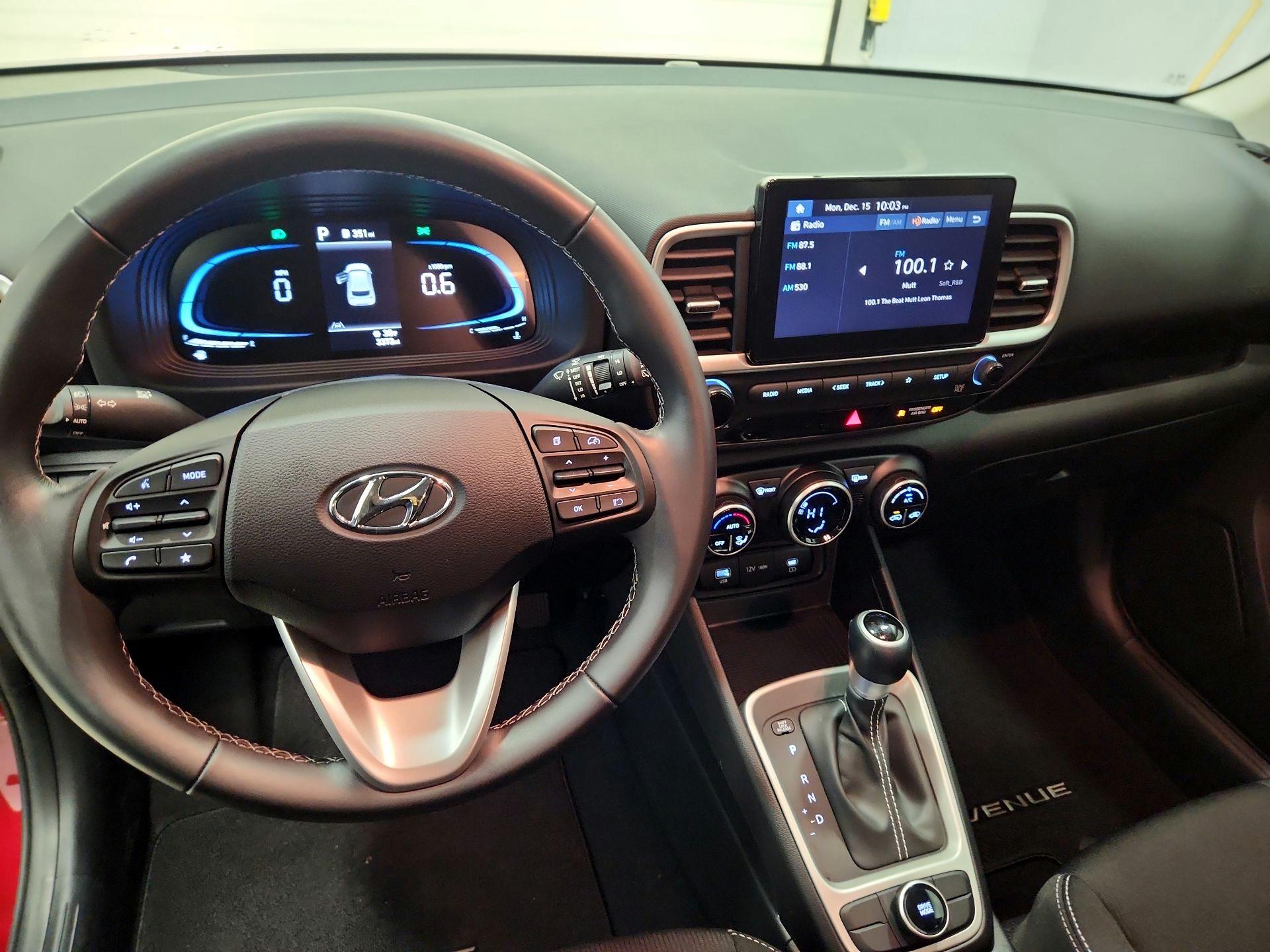 Thumbnail: 2025 Hyundai Venue - 9