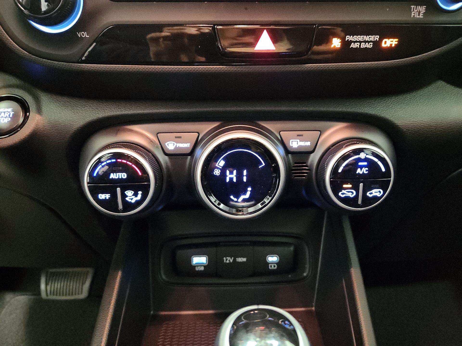 Thumbnail: 2025 Hyundai Venue - 16