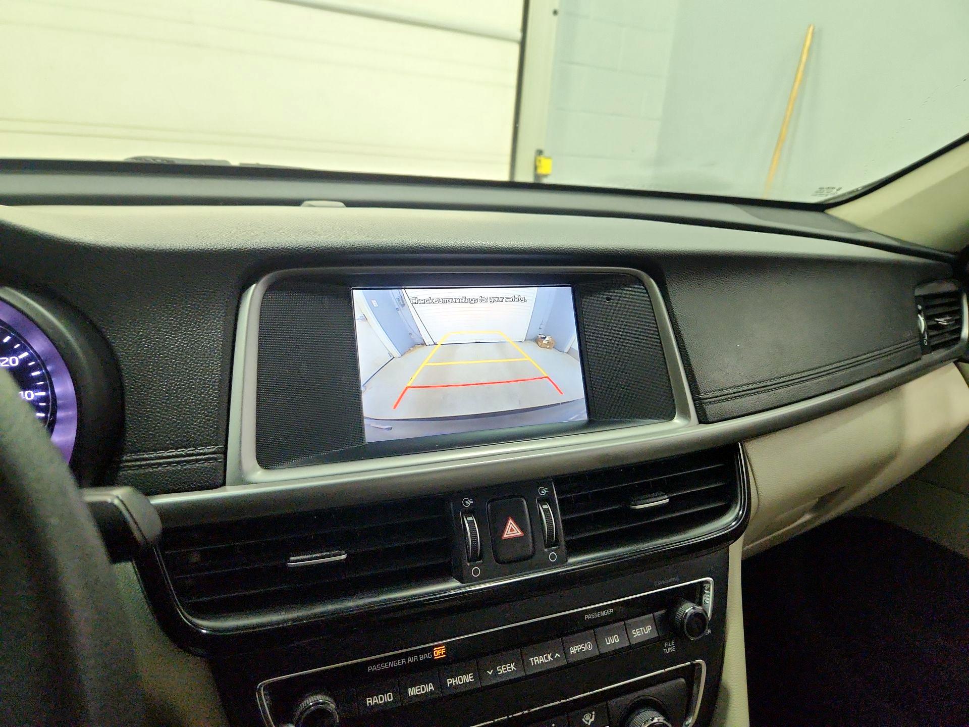 Thumbnail: 2018 Kia Optima - 14