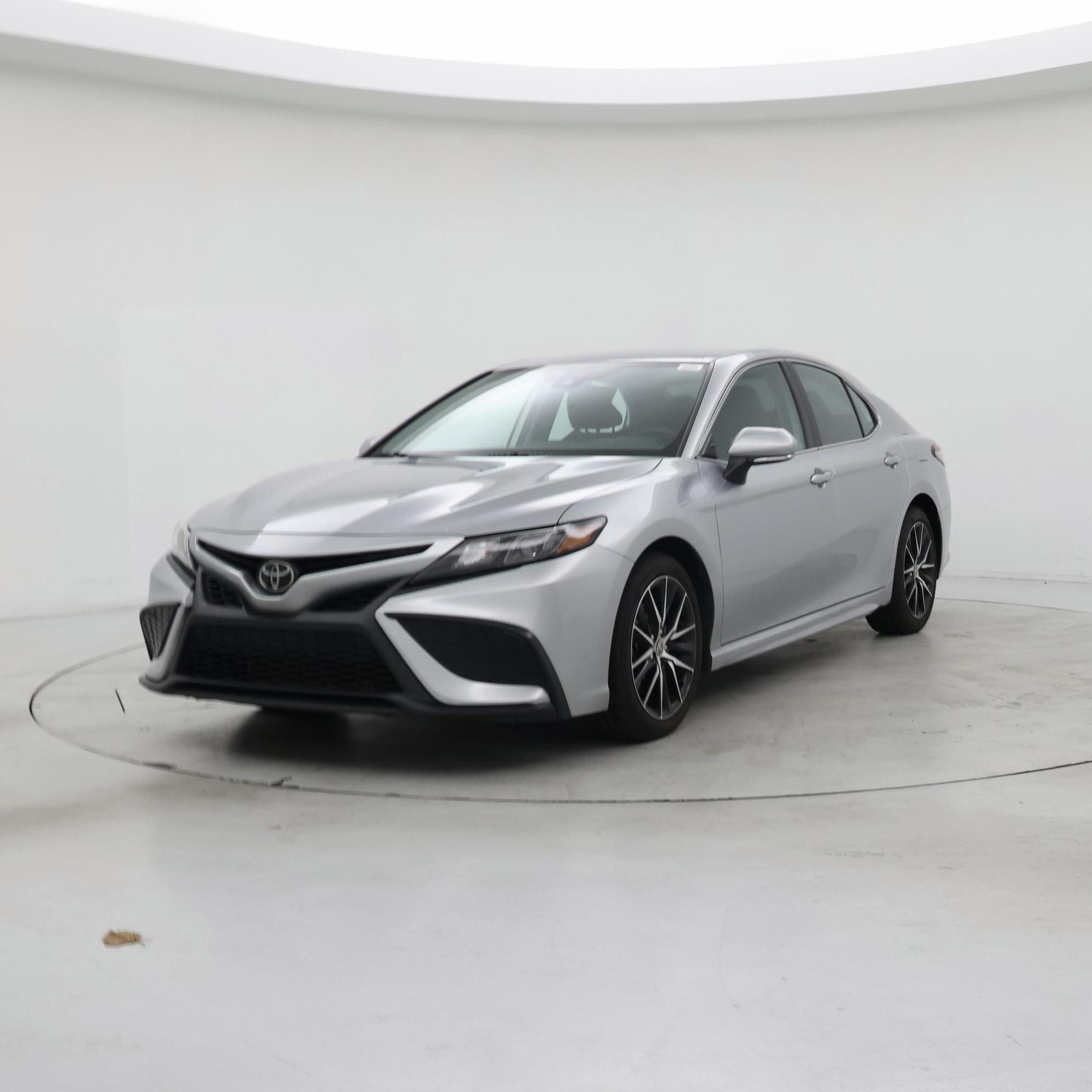 Thumbnail: 2022 Toyota Camry - 4