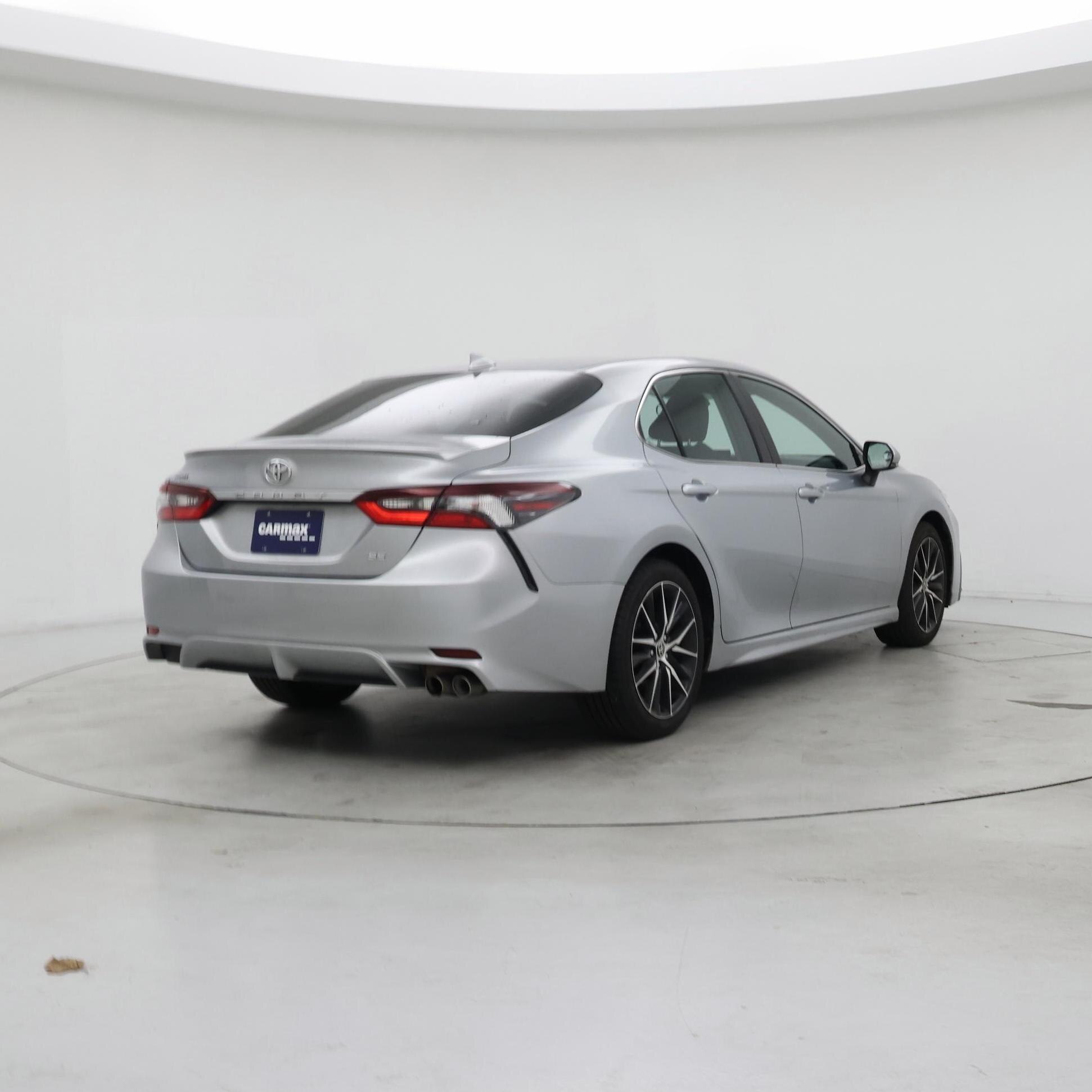 Thumbnail: 2022 Toyota Camry - 8