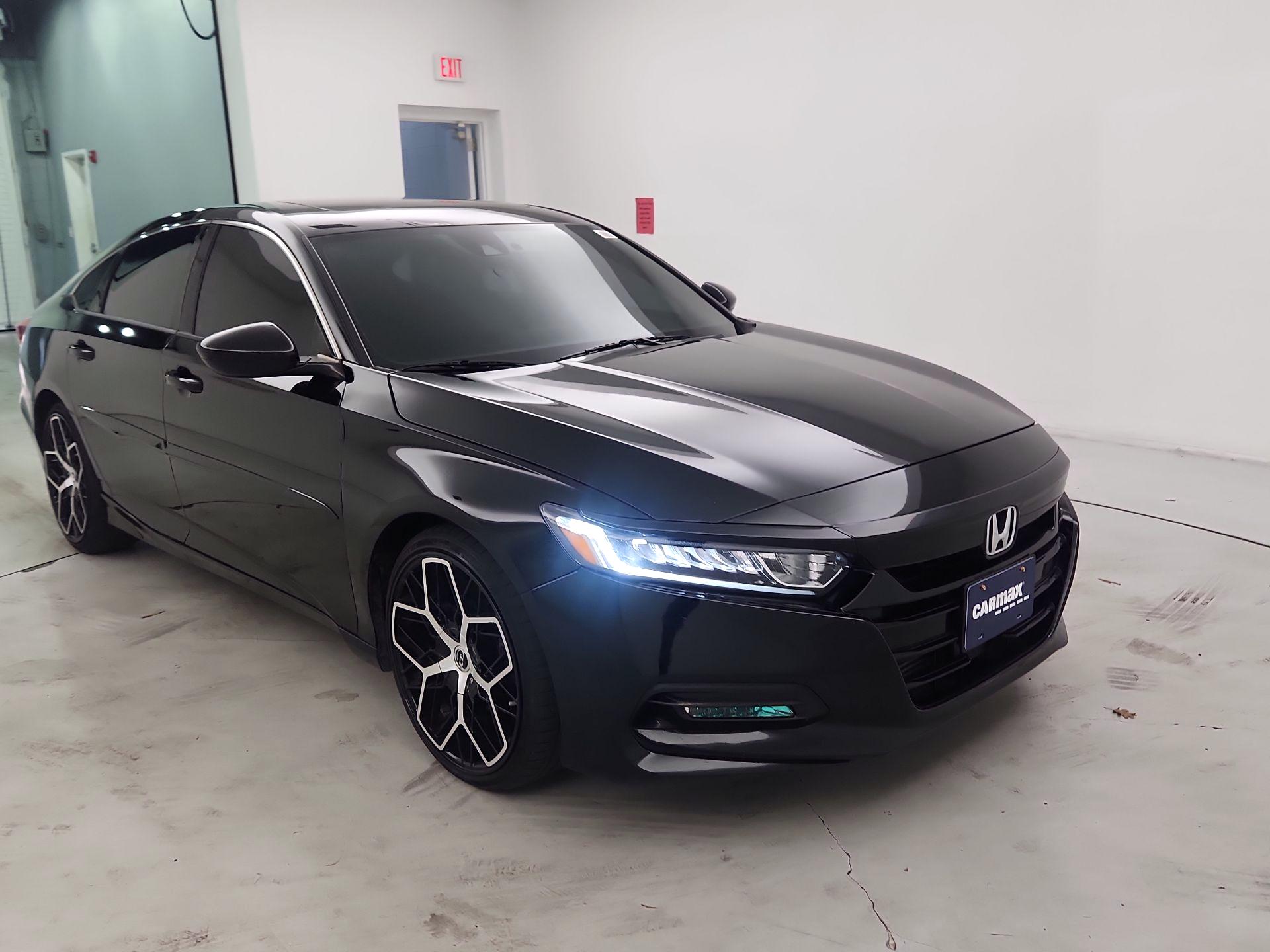 Thumbnail: 2019 Honda Accord - 1