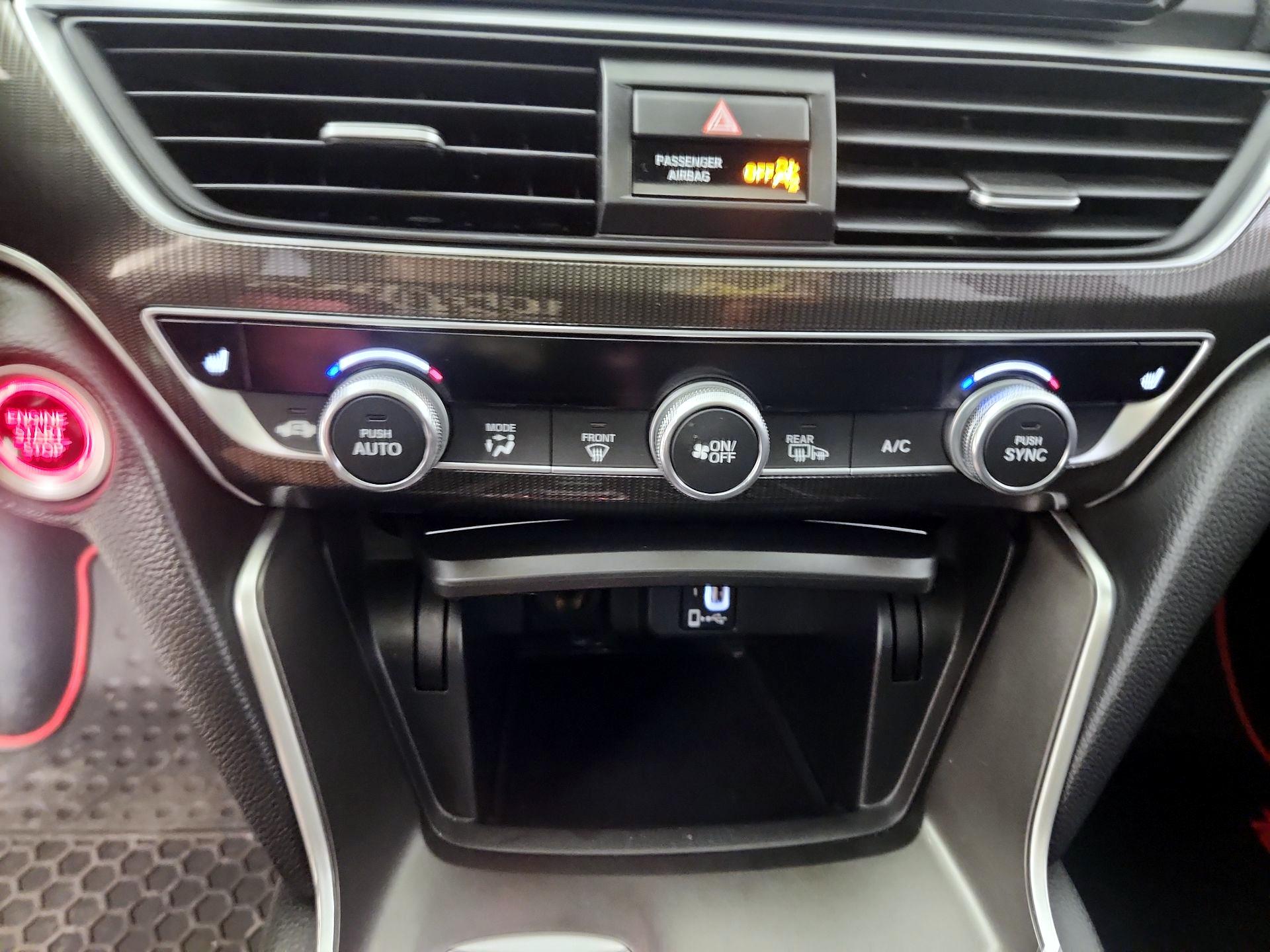 Thumbnail: 2019 Honda Accord - 14