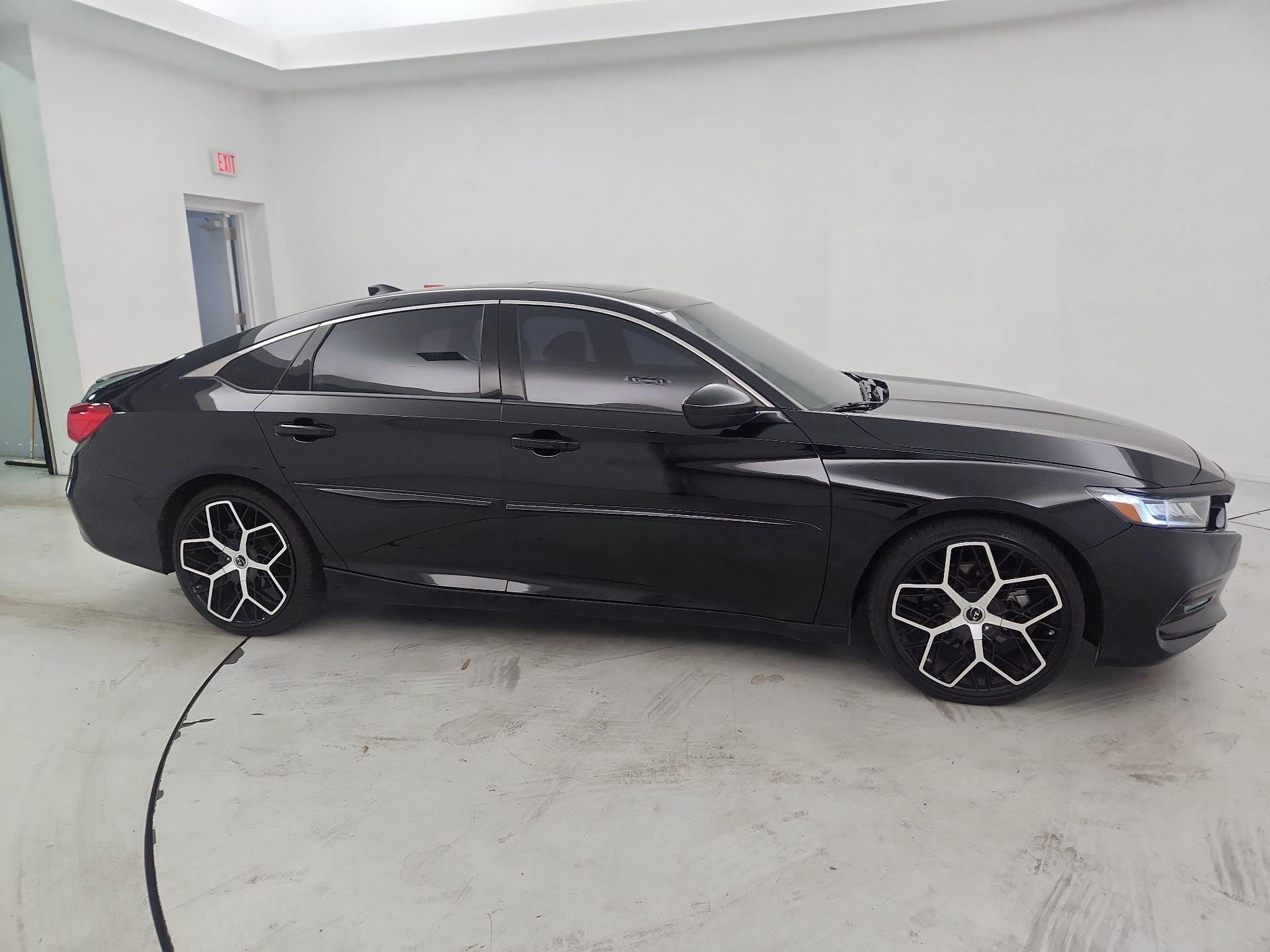 Thumbnail: 2019 Honda Accord - 4