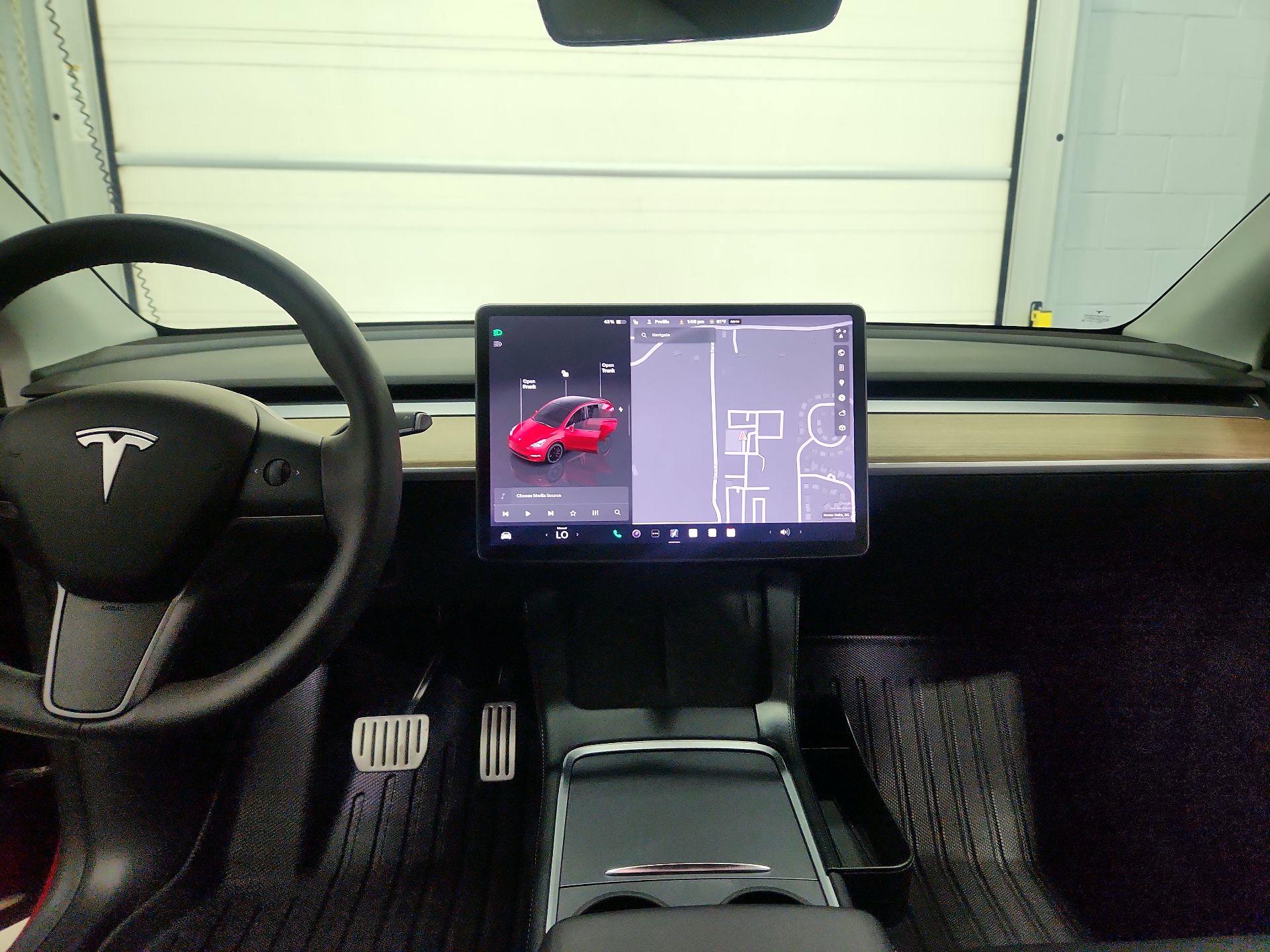 Thumbnail: 2022 Tesla Model Y - 9