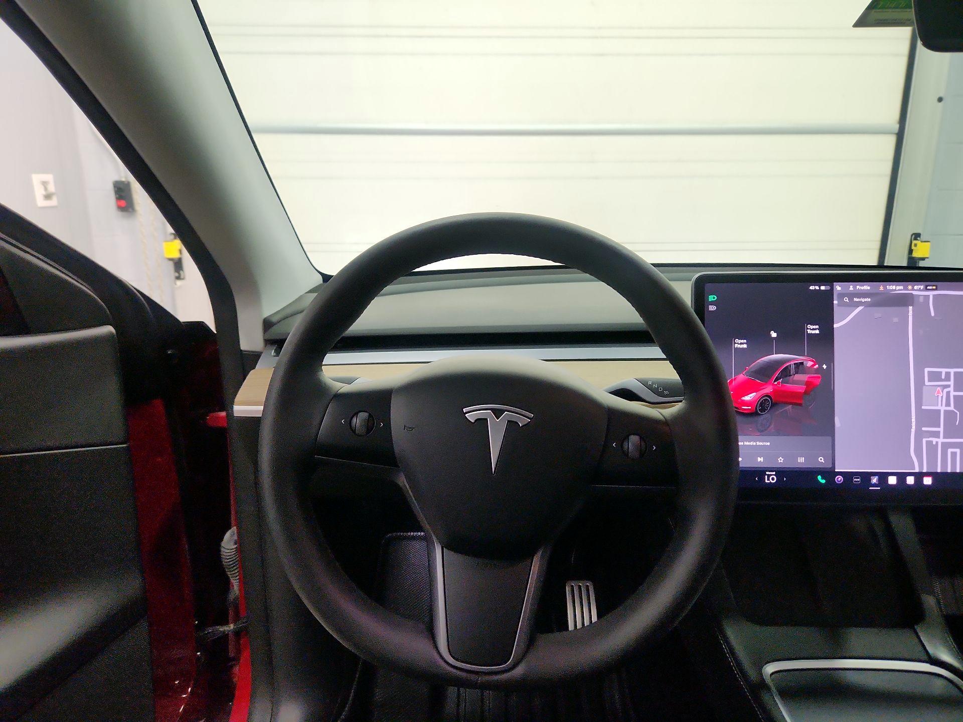 Thumbnail: 2022 Tesla Model Y - 10