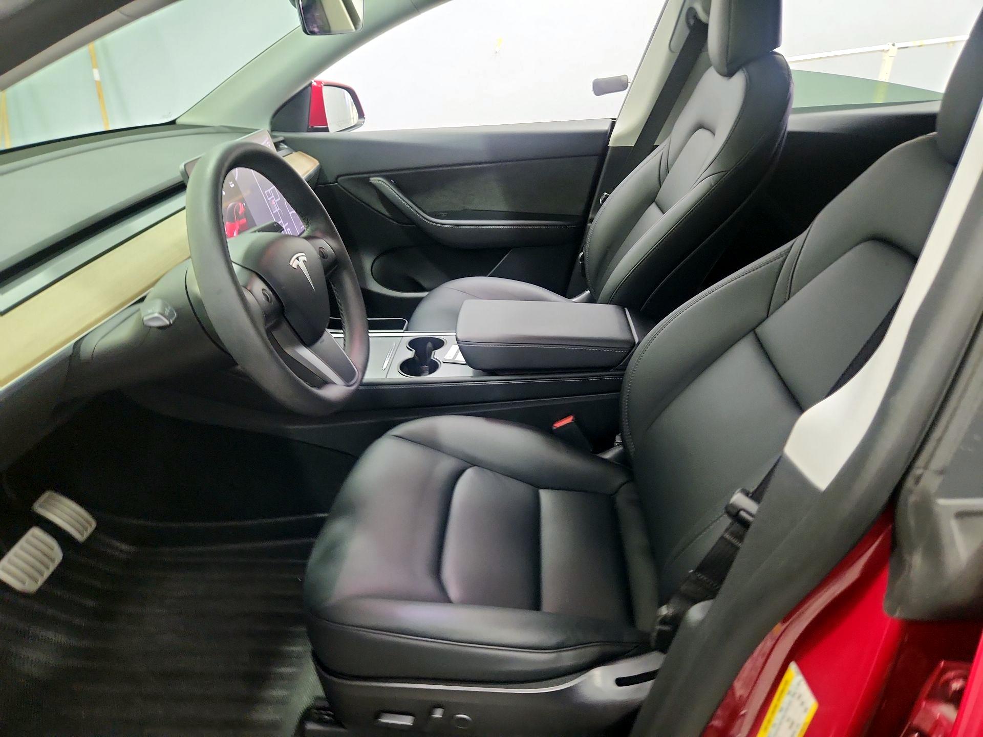 Thumbnail: 2022 Tesla Model Y - 11