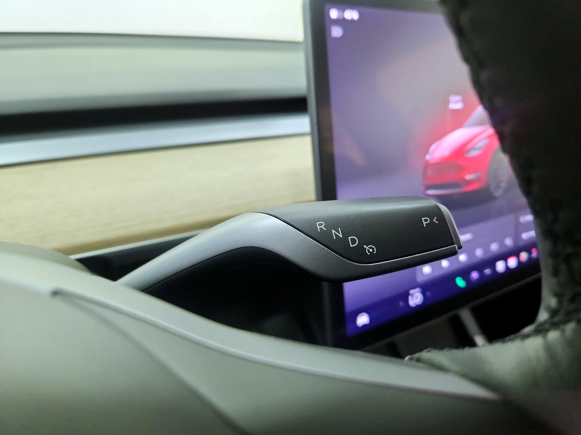 Thumbnail: 2022 Tesla Model Y - 18