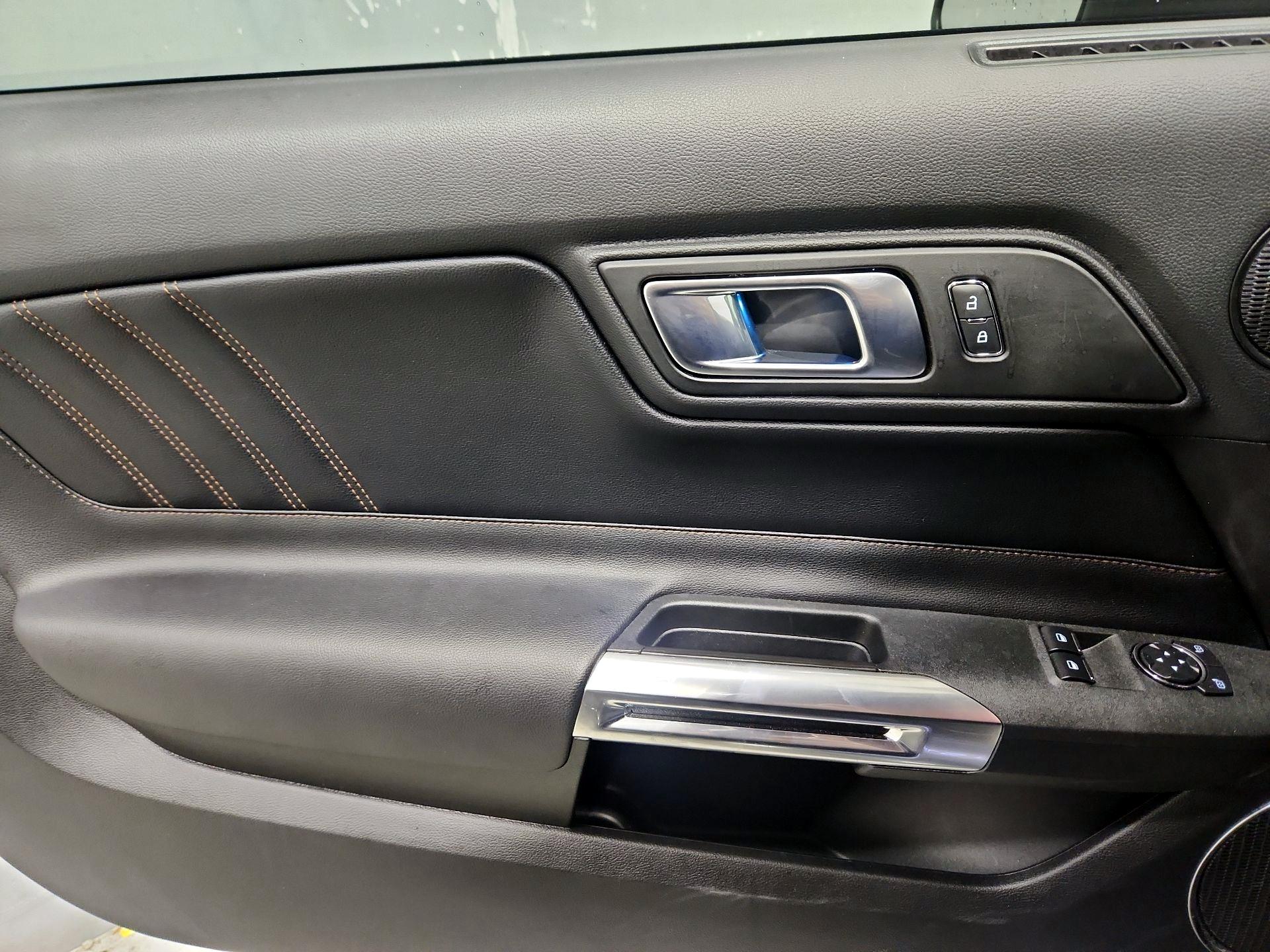 Thumbnail: 2022 Ford Mustang - 12