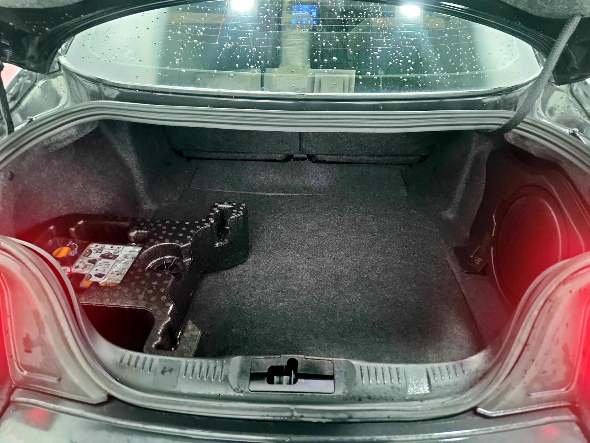 Thumbnail: 2022 Ford Mustang - 20