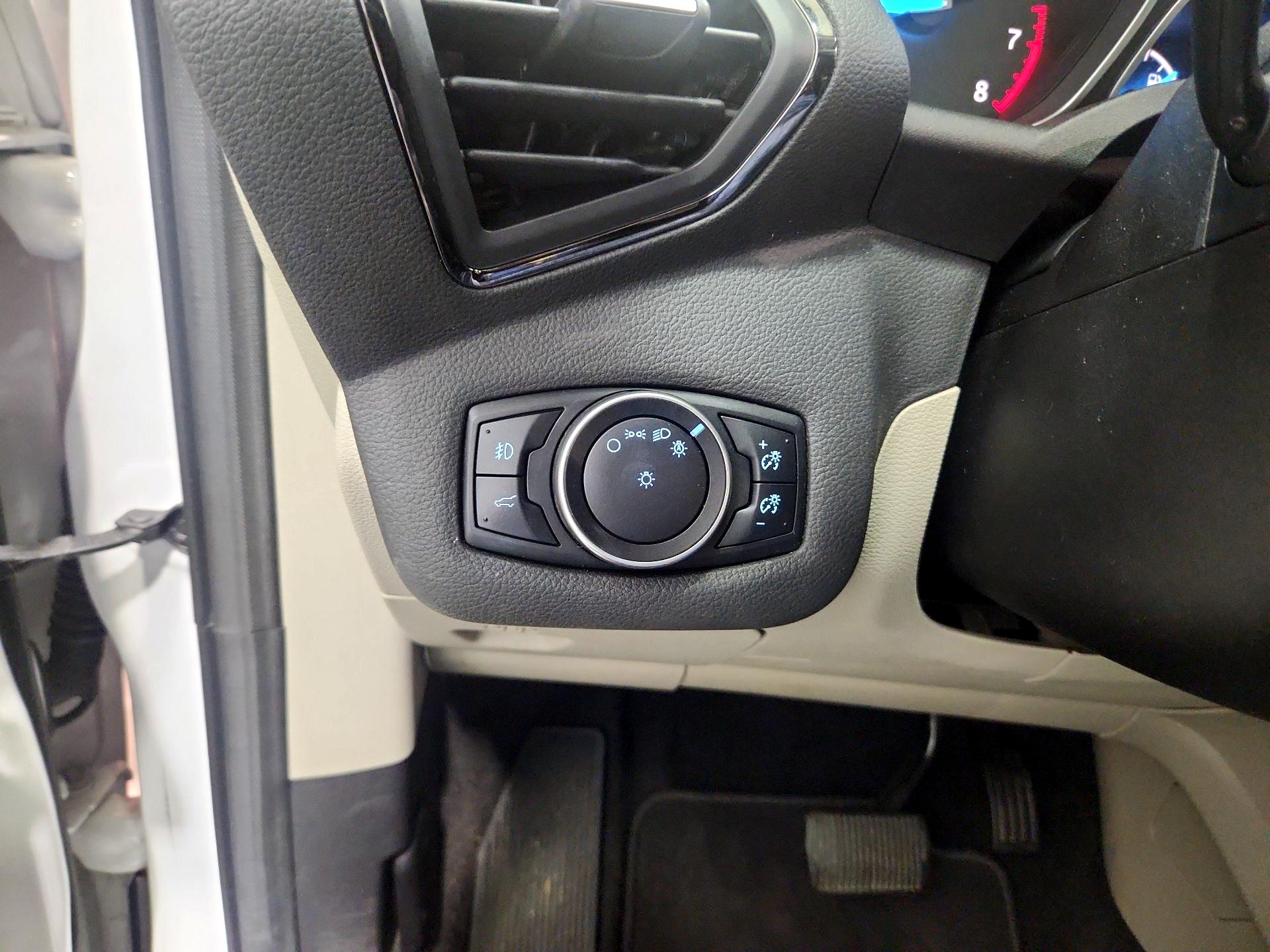 Thumbnail: 2017 Ford Escape - 13