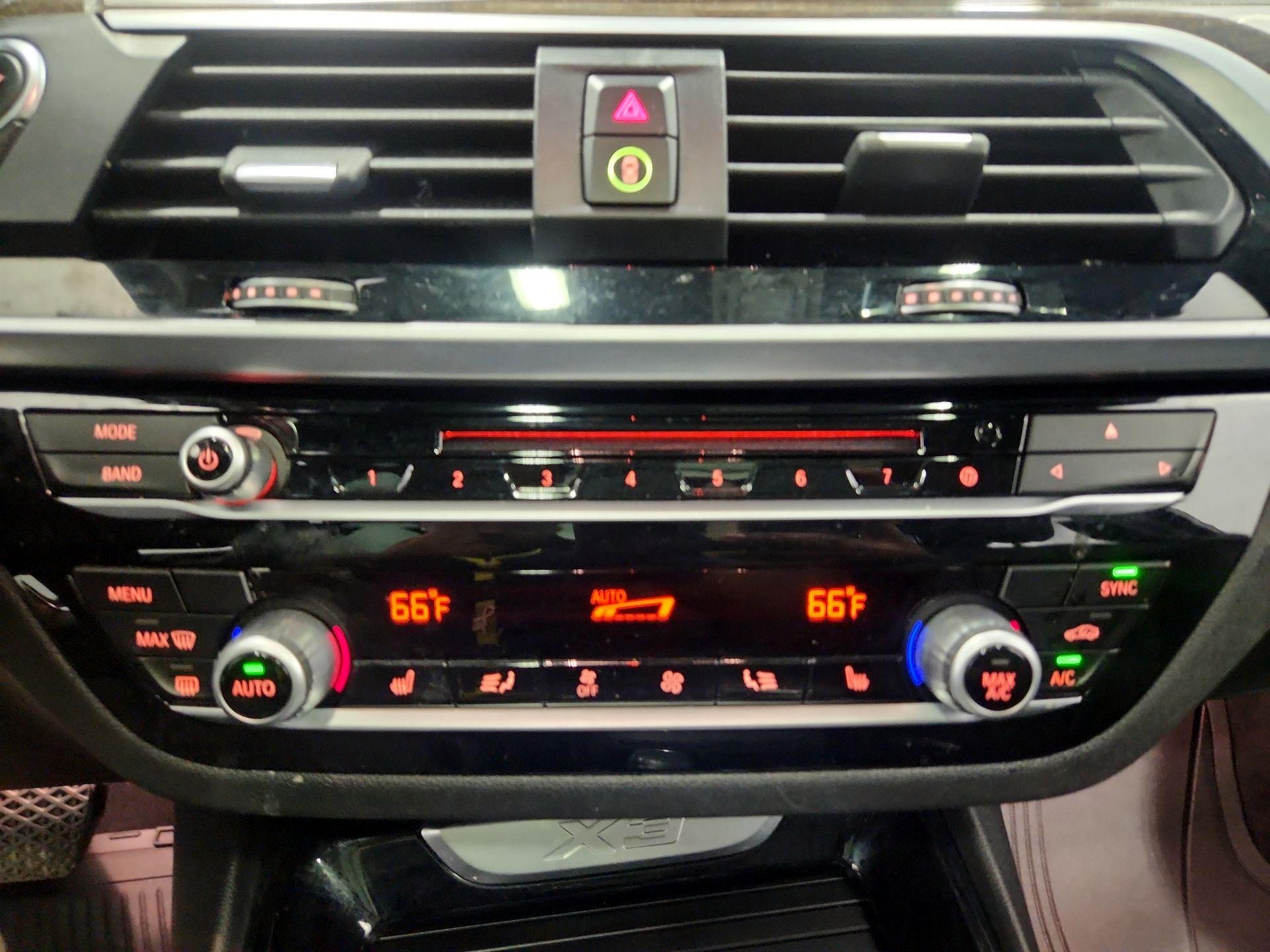 Thumbnail: 2019 BMW X3 - 17