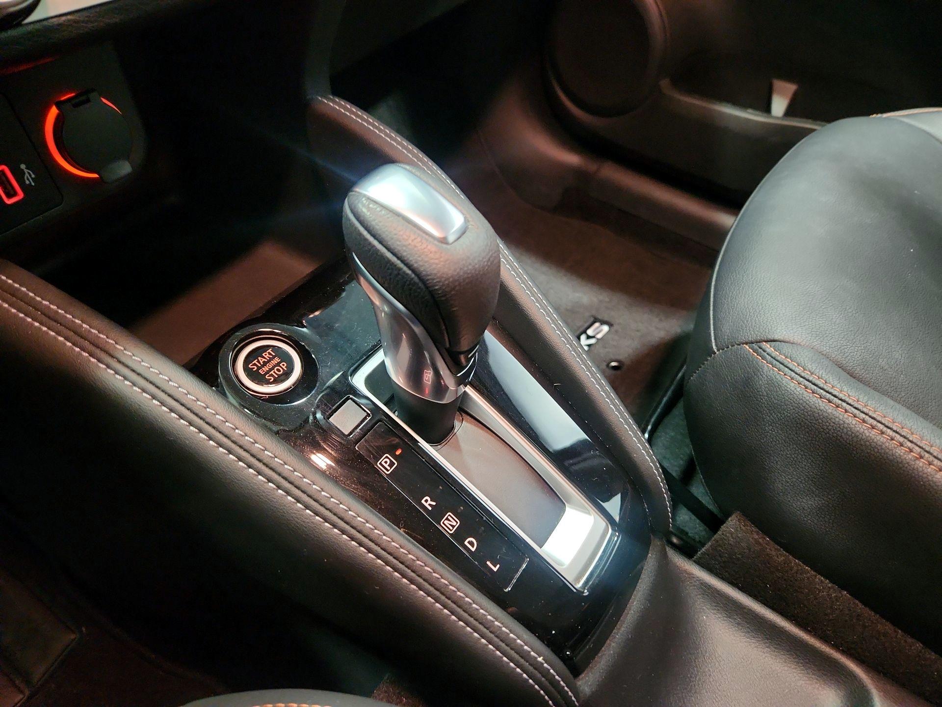 Thumbnail: 2019 Nissan Kicks - 17