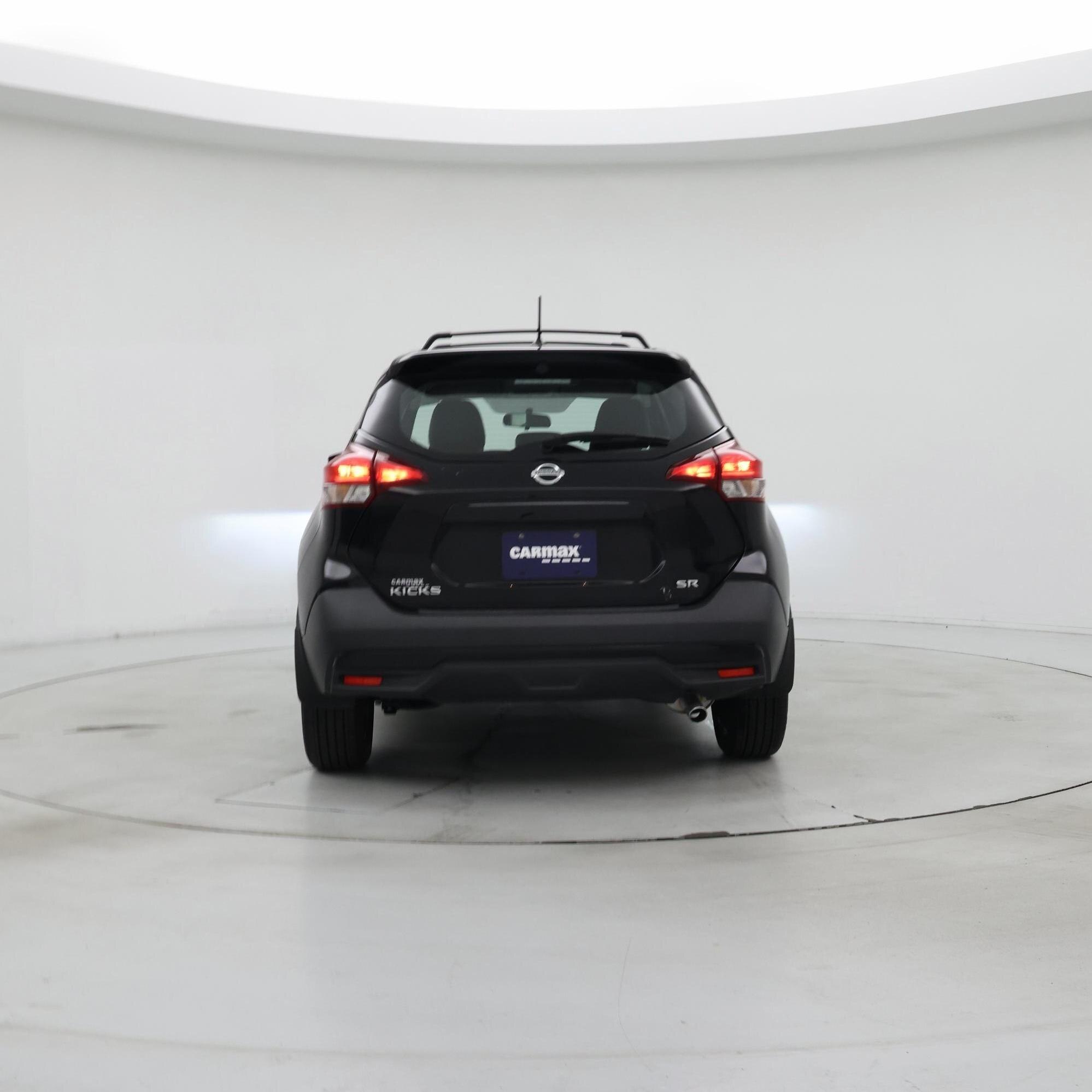 Thumbnail: 2019 Nissan Kicks - 6