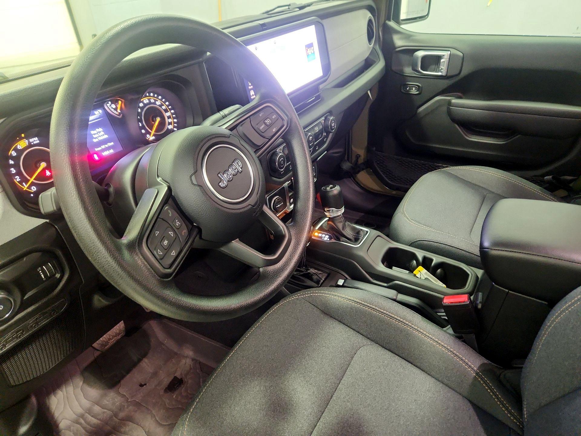 Thumbnail: 2025 Jeep Wrangler - 11