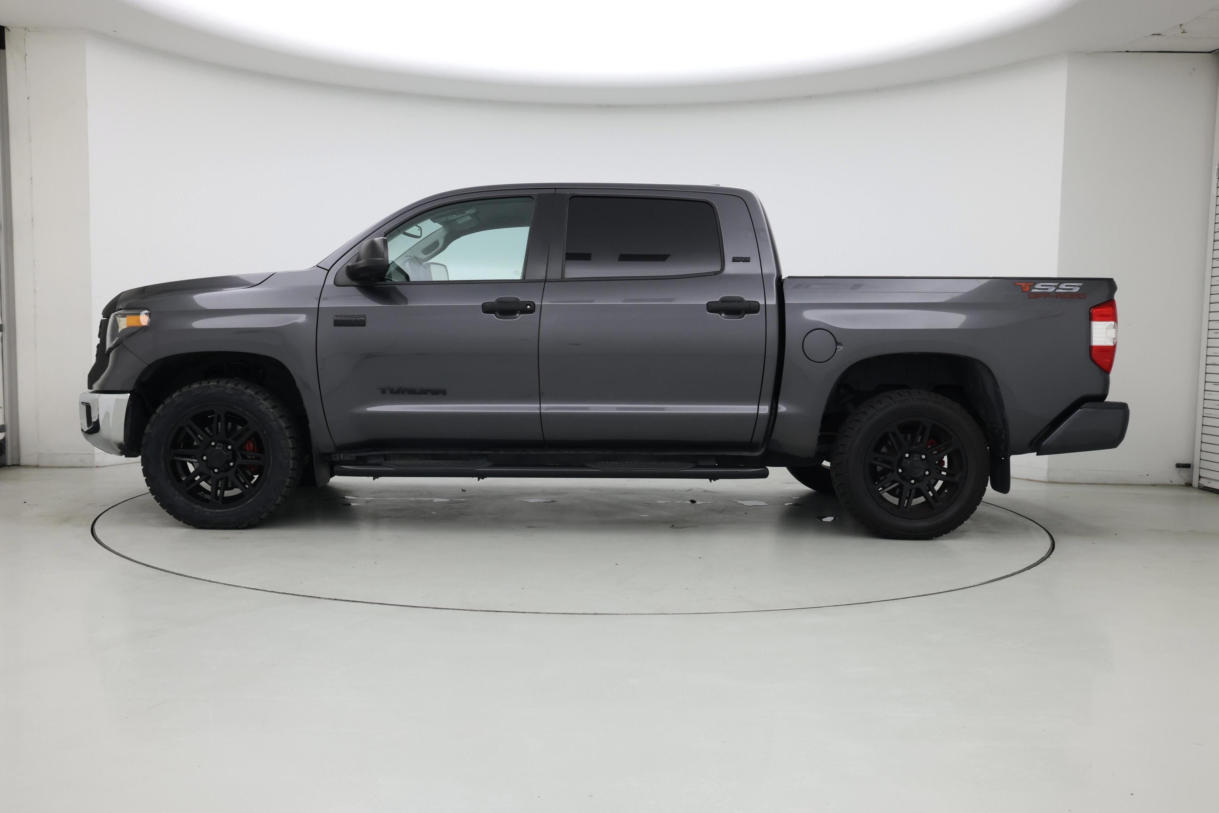 Thumbnail: 2020 Toyota Tundra - 3