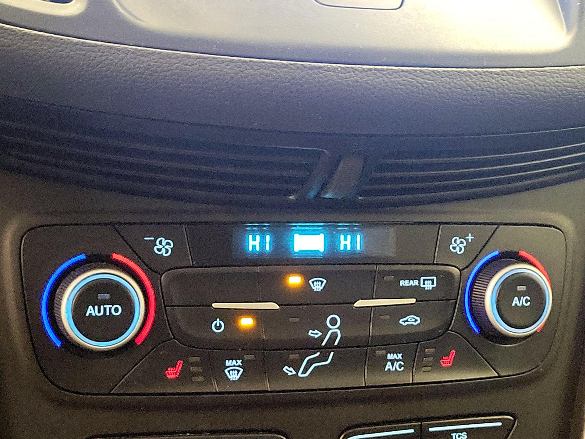 Thumbnail: 2019 Ford Escape - 16