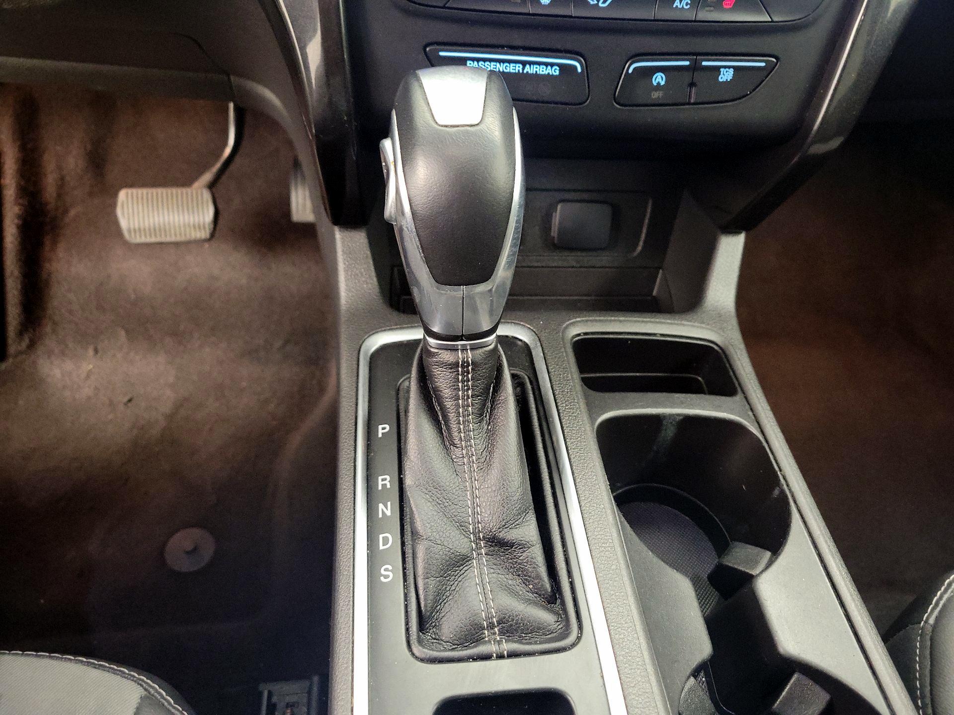 Thumbnail: 2019 Ford Escape - 17