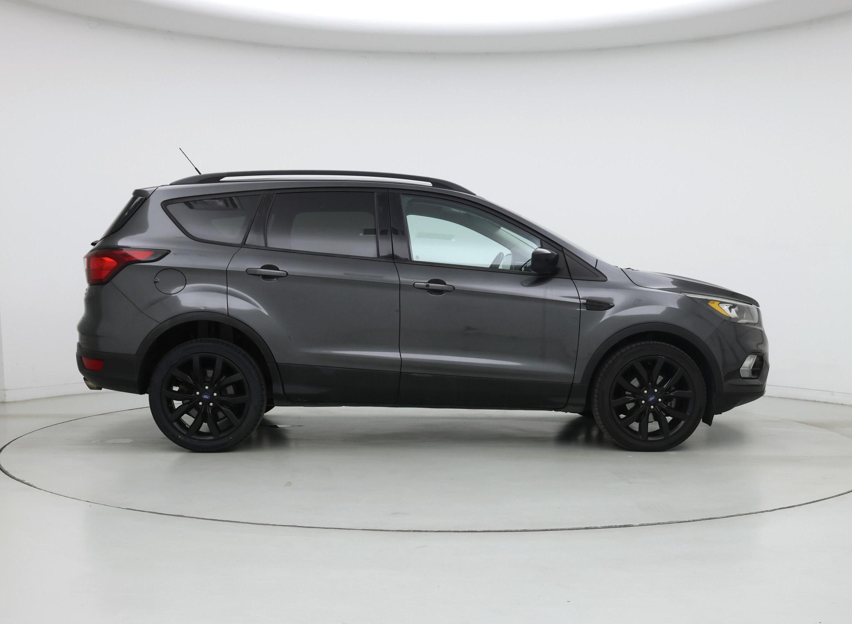 Thumbnail: 2019 Ford Escape - 7