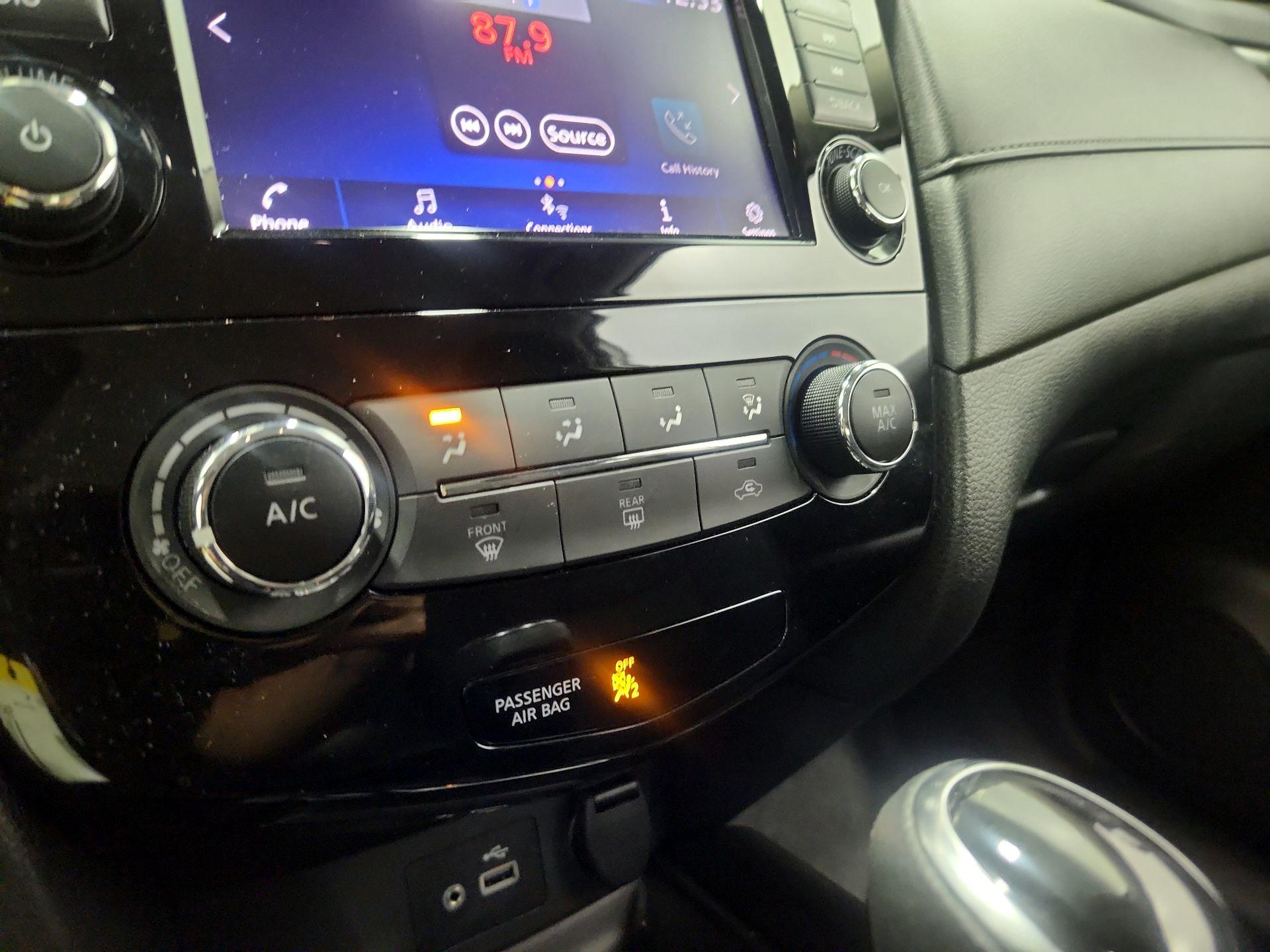 Thumbnail: 2020 Nissan Rogue - 16