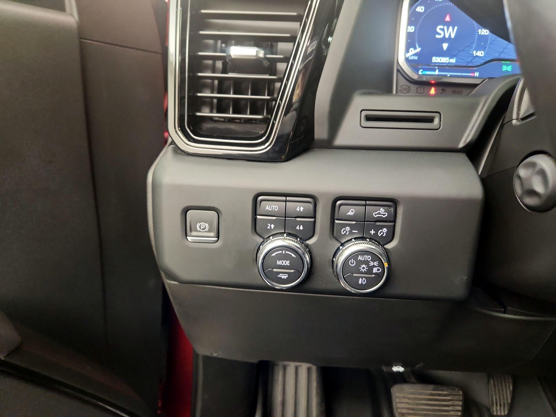 Thumbnail: 2023 GMC Sierra 1500 - 11