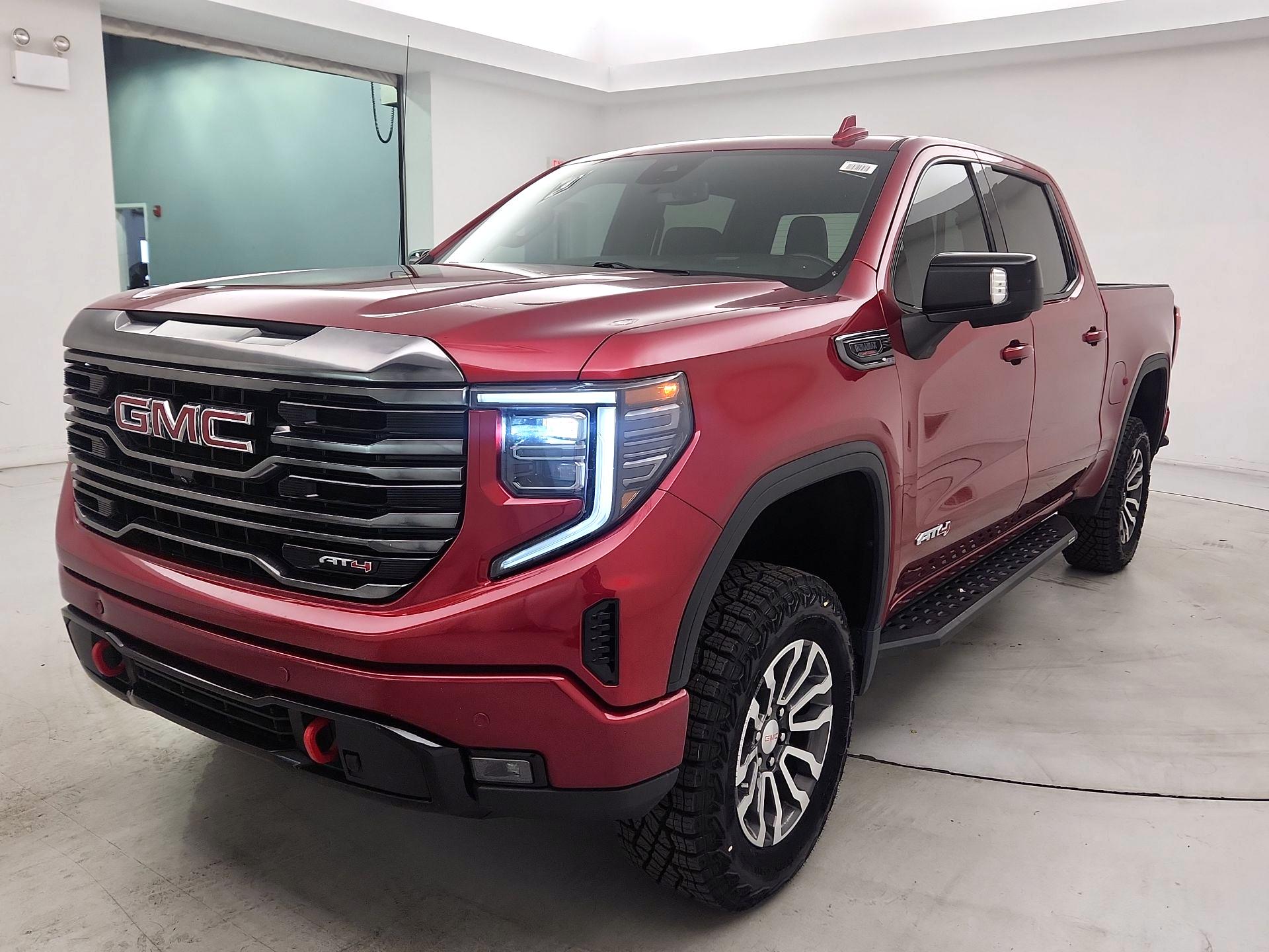 Thumbnail: 2023 GMC Sierra 1500 - 3