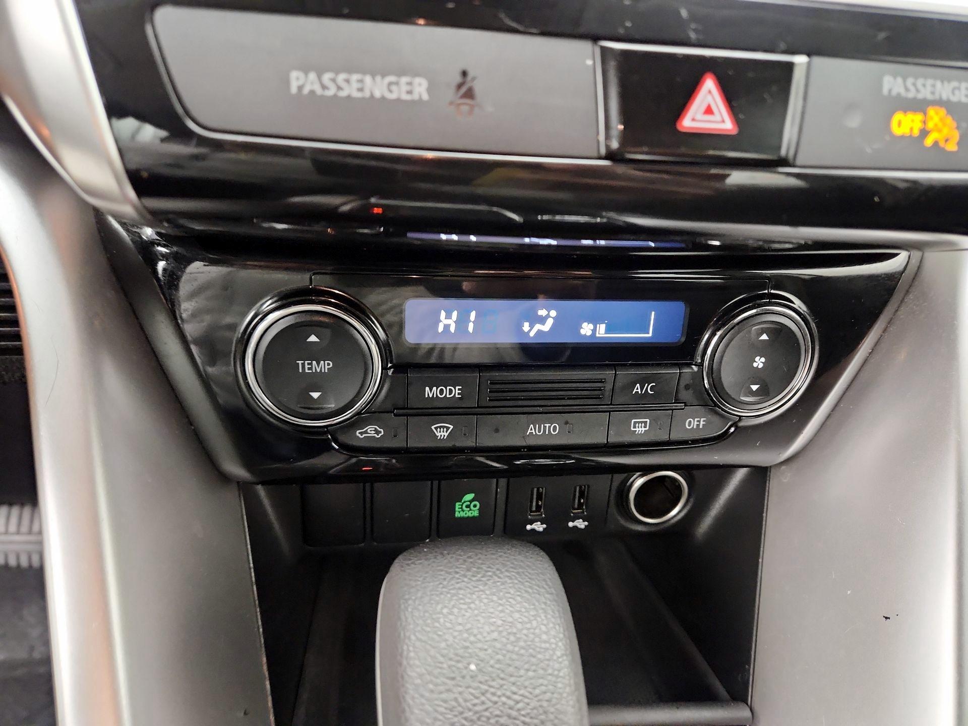 Thumbnail: 2019 Mitsubishi Eclipse Cross - 16