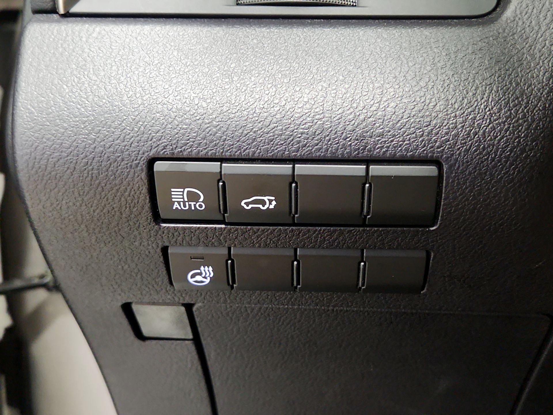 Thumbnail: 2022 Lexus RX - 13