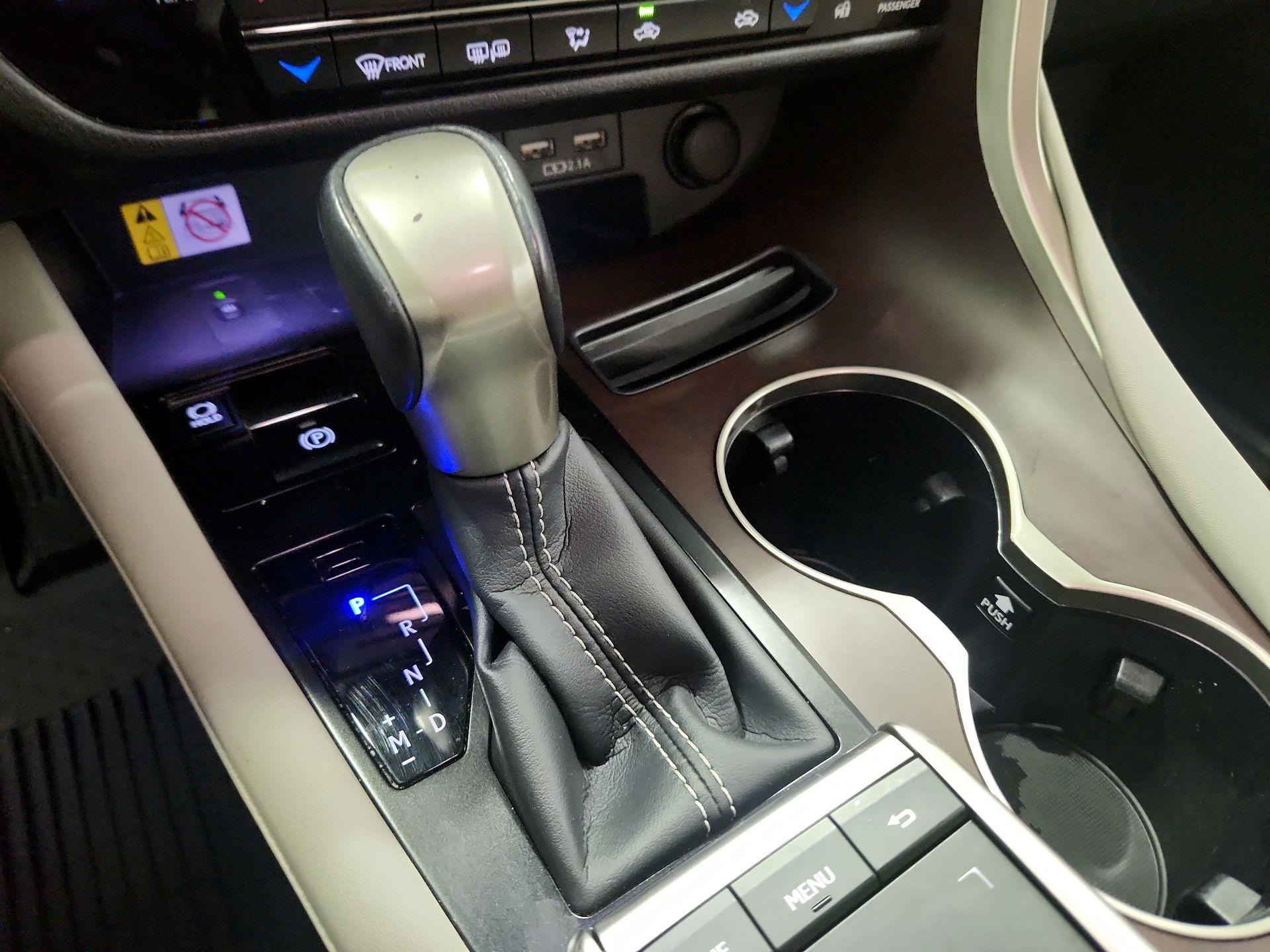 Thumbnail: 2022 Lexus RX - 18