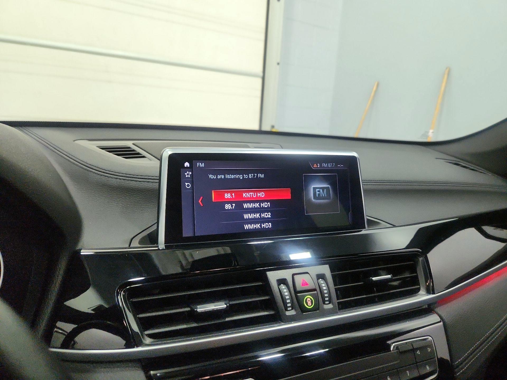 Thumbnail: 2020 BMW X1 - 16