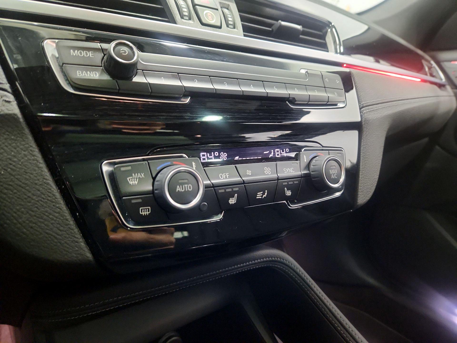 Thumbnail: 2020 BMW X1 - 17