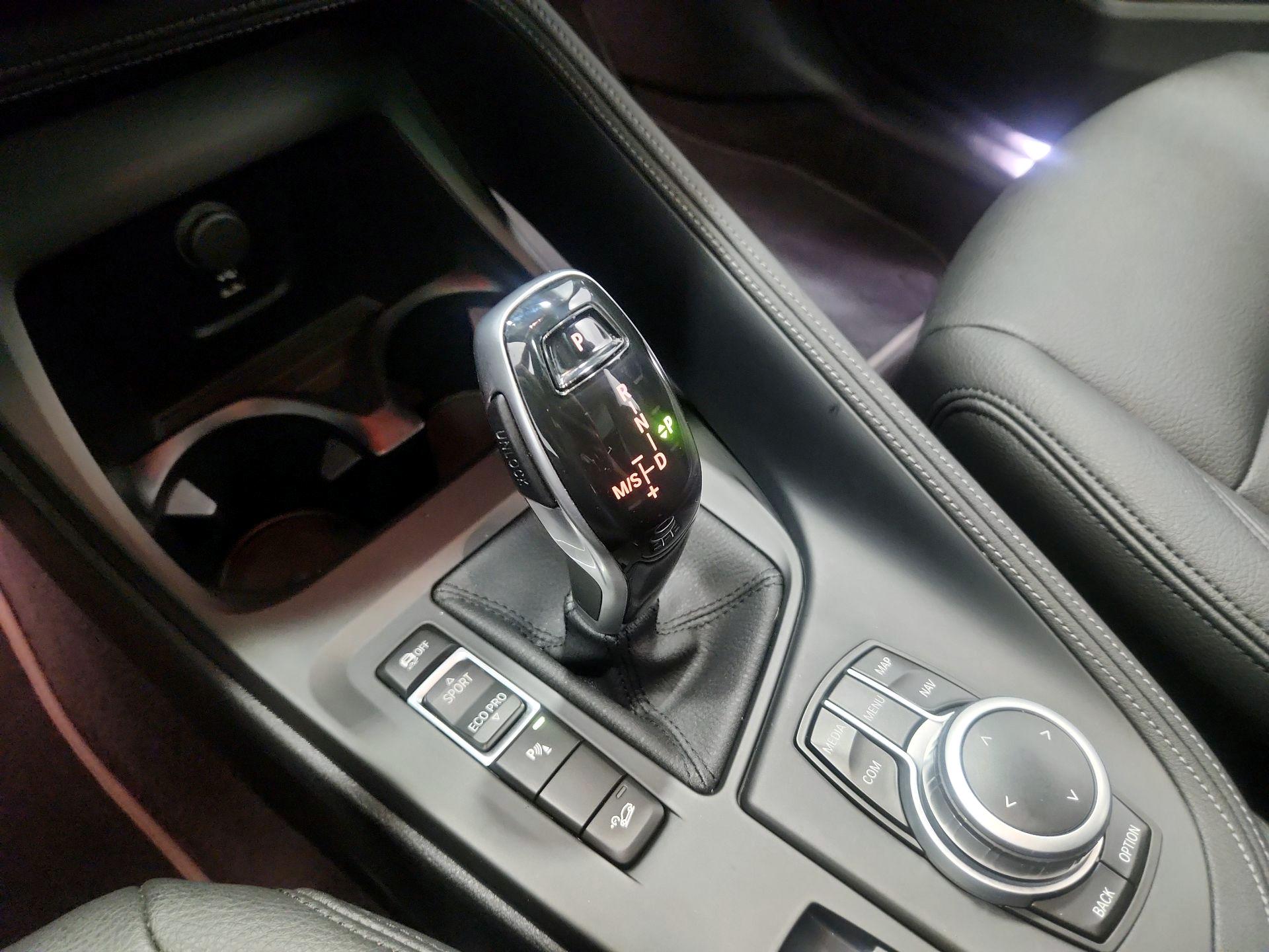 Thumbnail: 2020 BMW X1 - 18