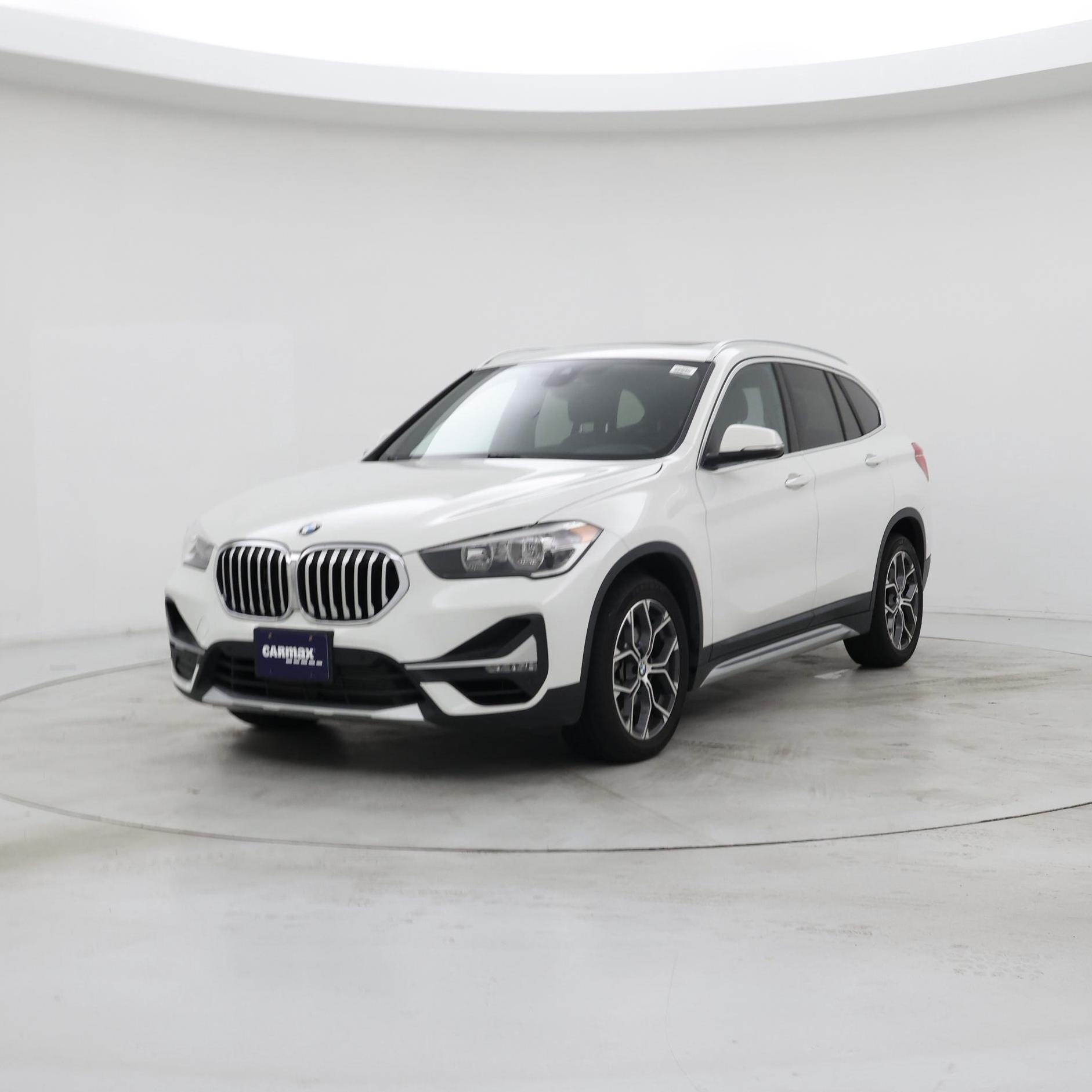 Thumbnail: 2020 BMW X1 - 4