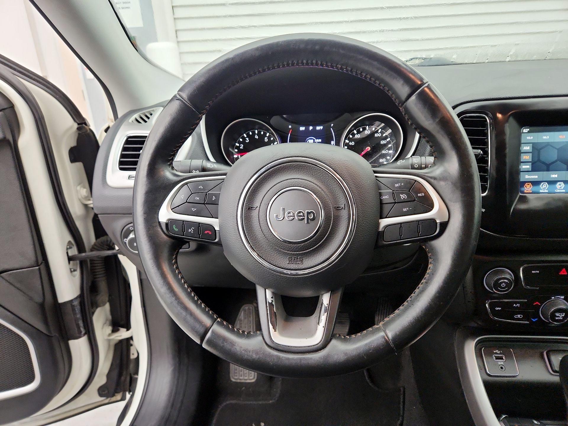 Thumbnail: 2019 Jeep Compass - 10