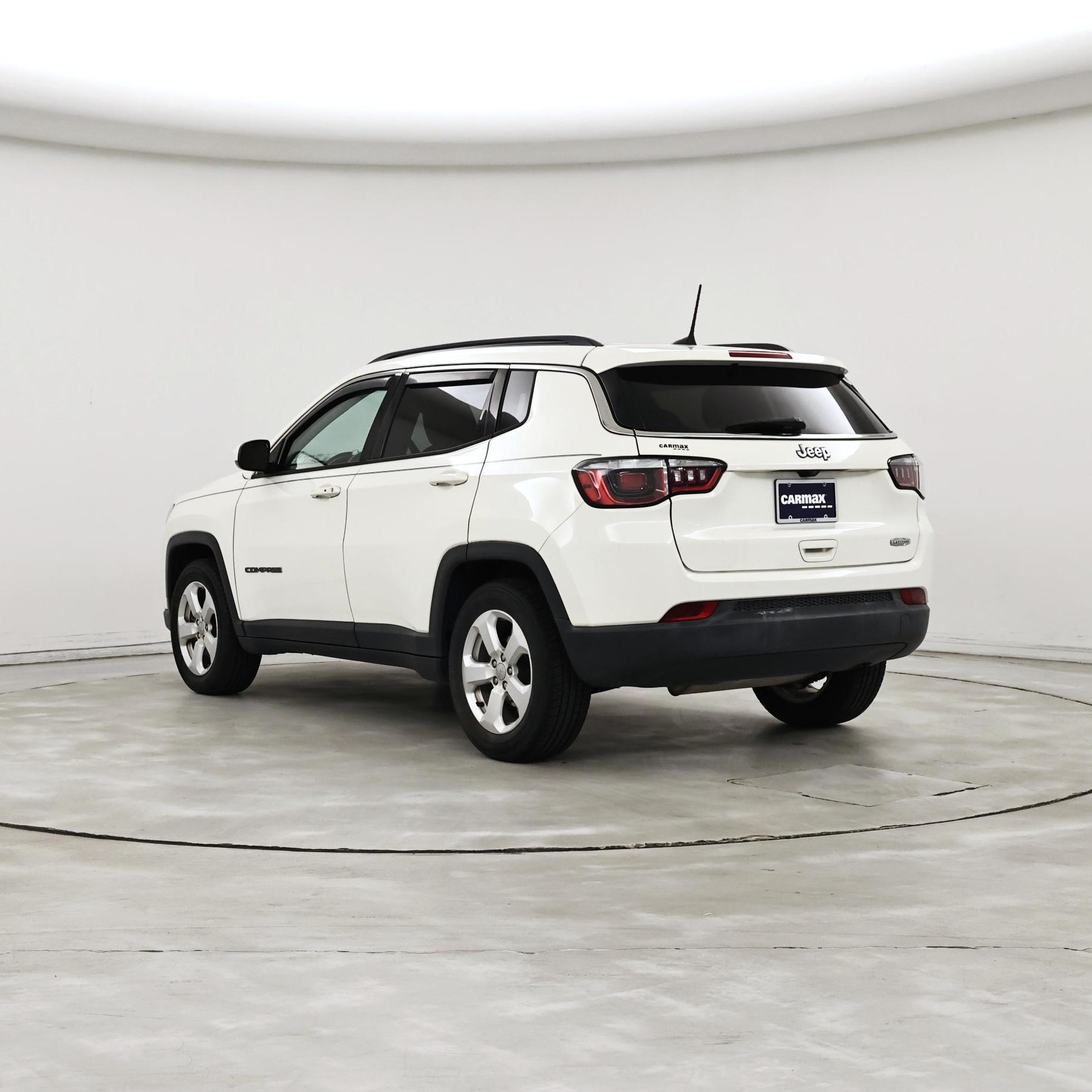 Thumbnail: 2019 Jeep Compass - 2