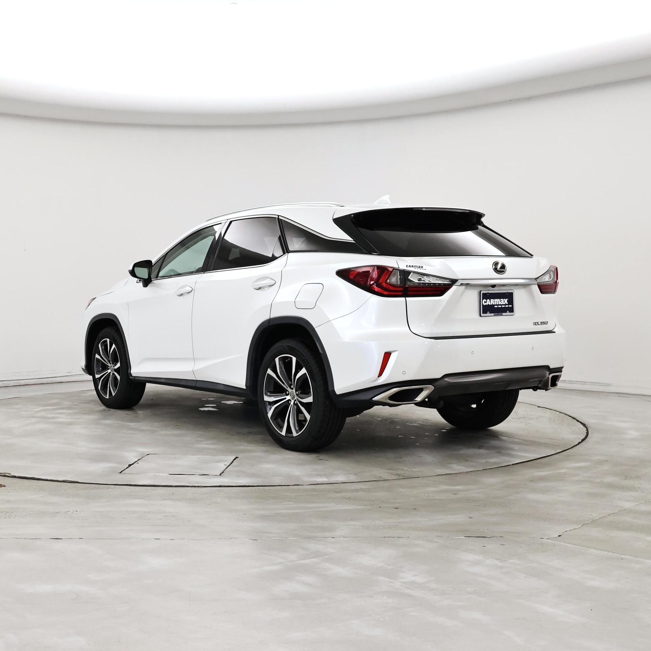 Thumbnail: 2016 Lexus RX - 2