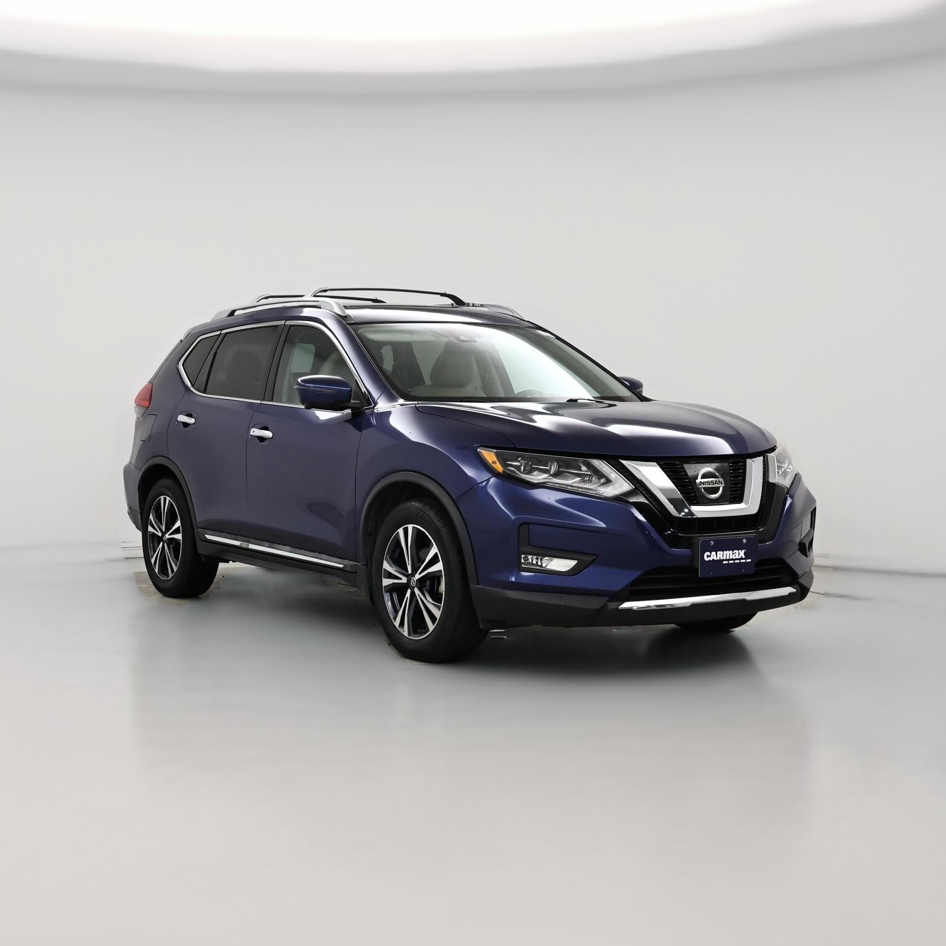 Thumbnail: 2017 Nissan Rogue - 1