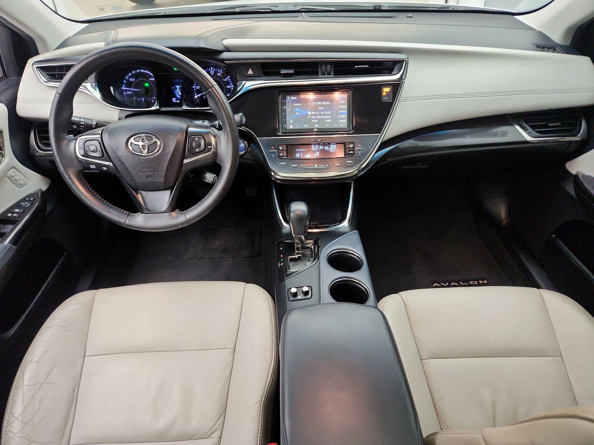 Thumbnail: 2014 Toyota Avalon - 9