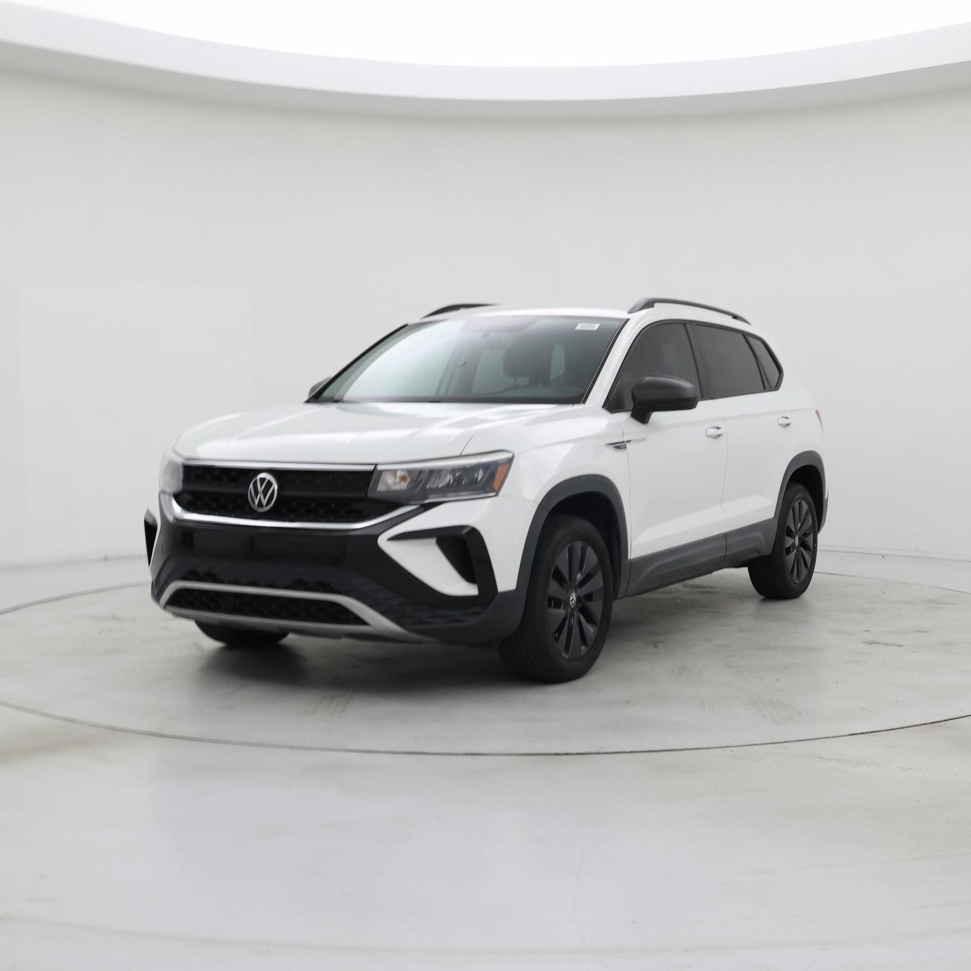 Thumbnail: 2022 Volkswagen Taos - 4