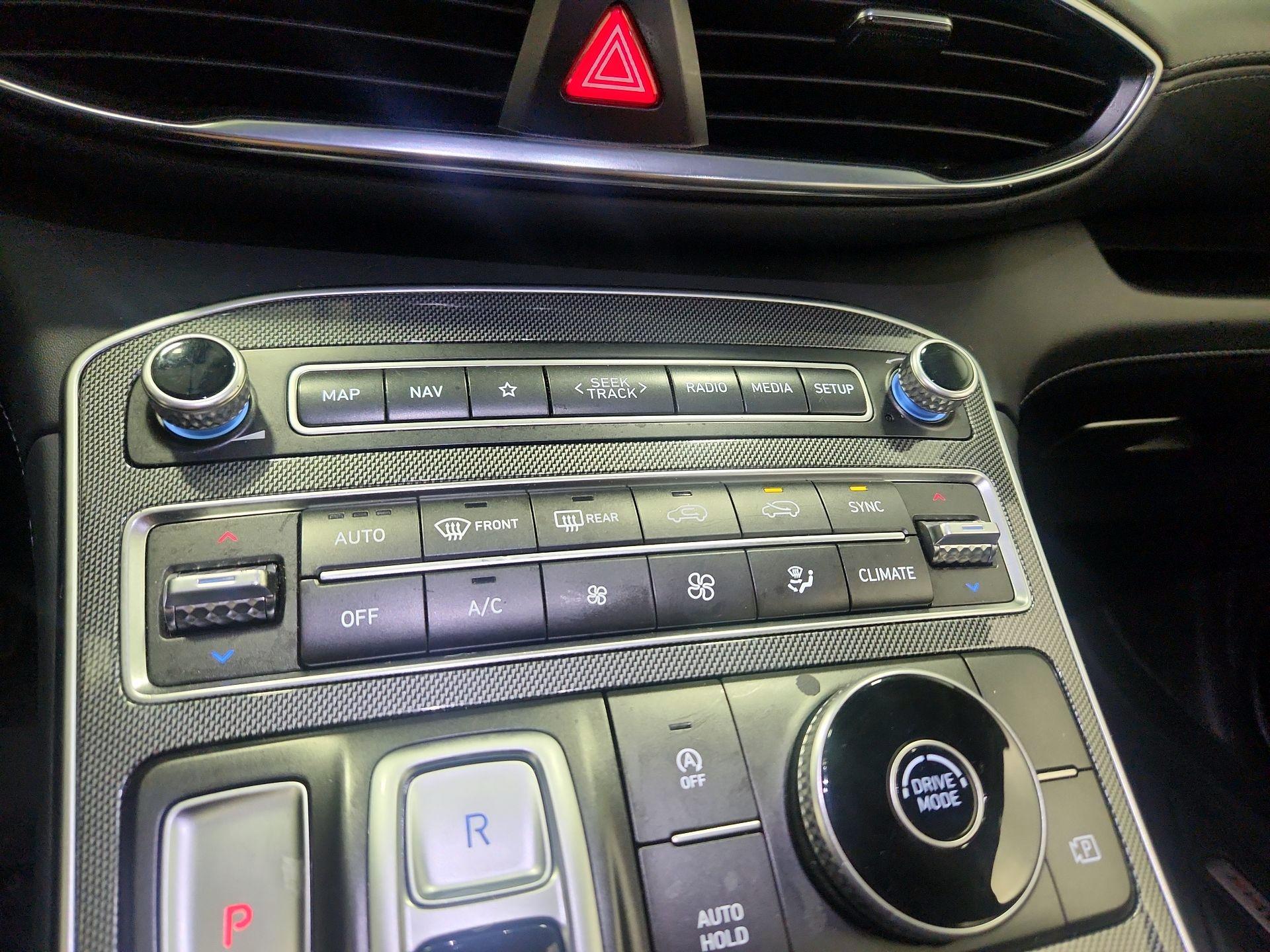 Thumbnail: 2023 Hyundai Santa Fe - 17