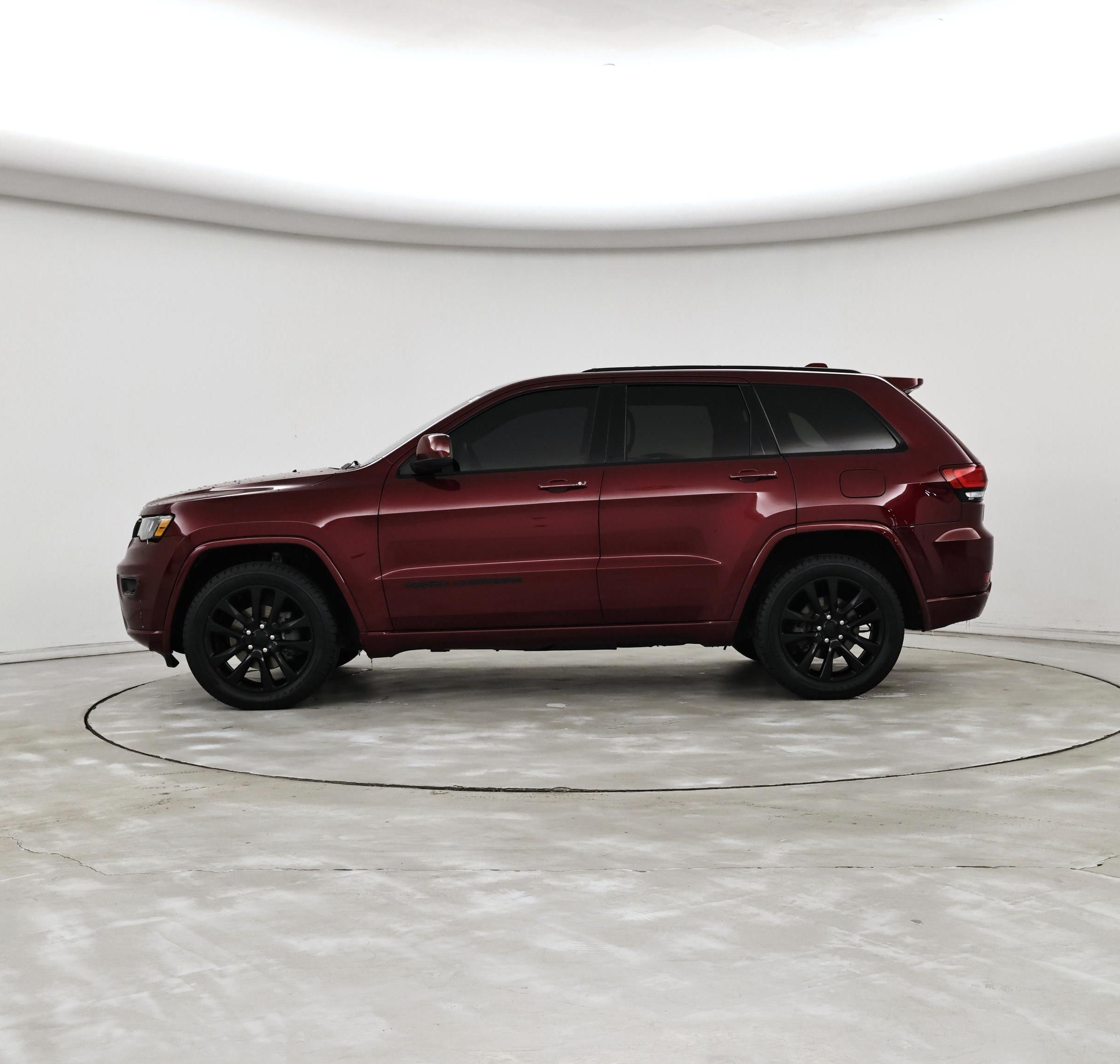 Thumbnail: 2020 Jeep Grand Cherokee - 3