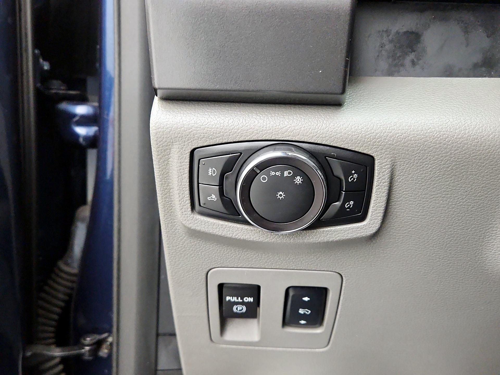 Thumbnail: 2017 Ford F-150 - 13