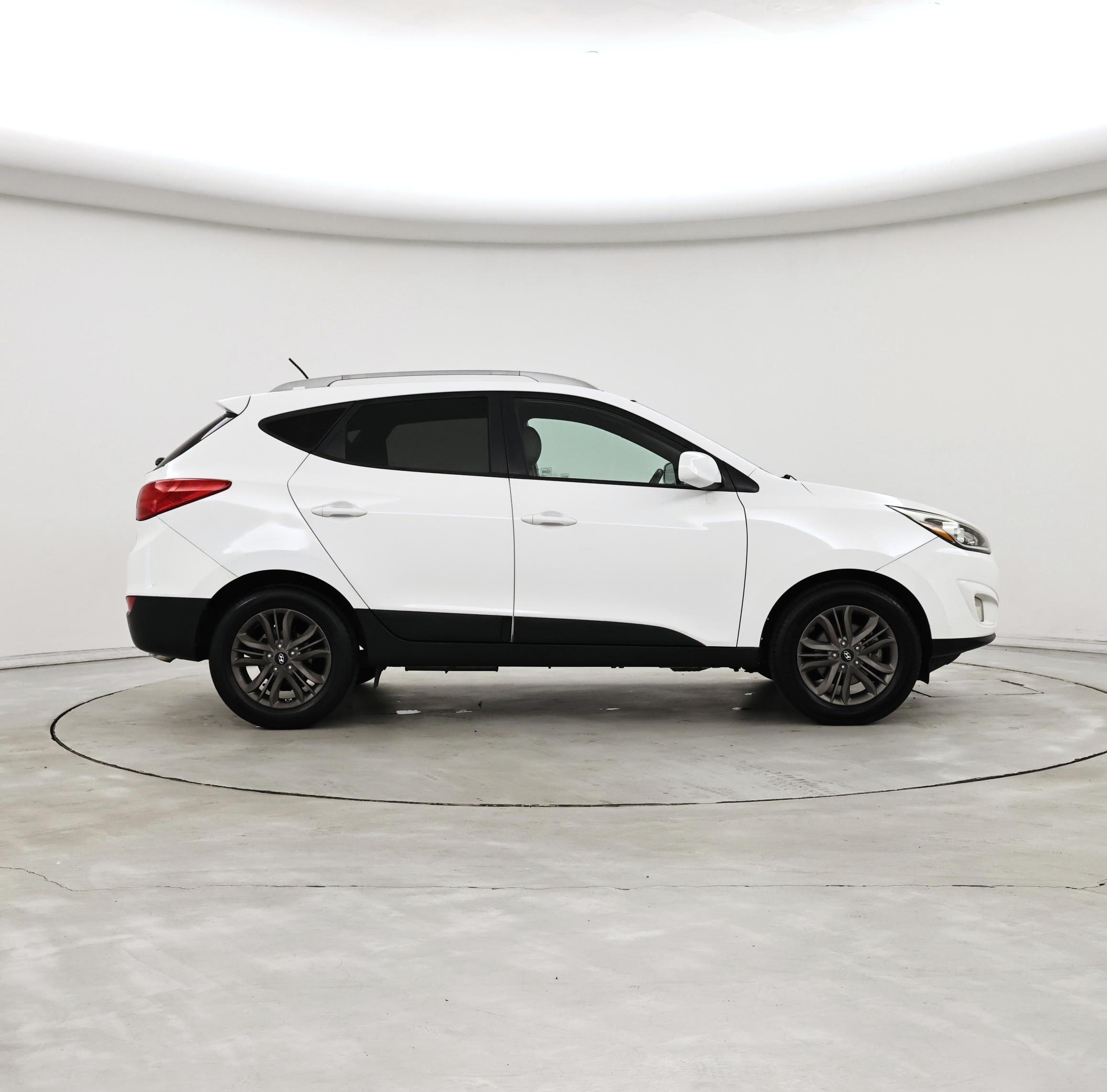 Thumbnail: 2014 Hyundai Tucson - 7